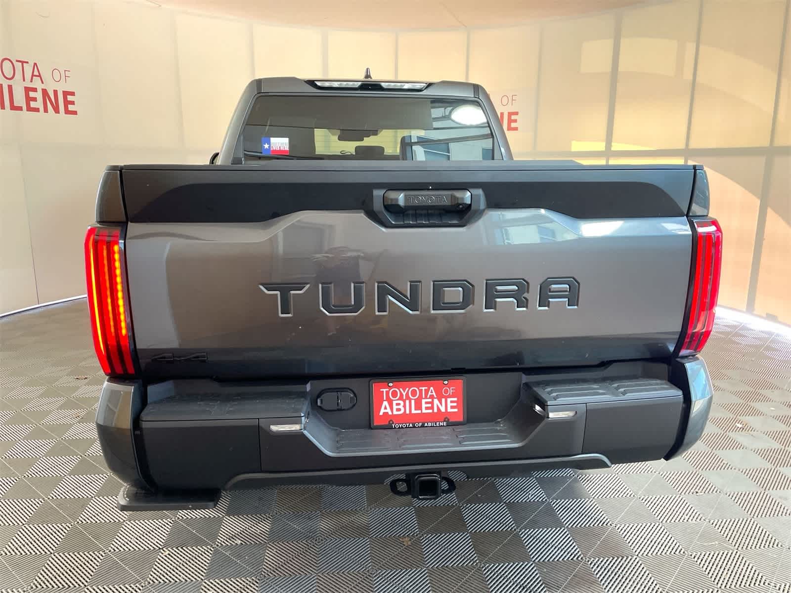 Thumbnail: 2025 Toyota Tundra - 4