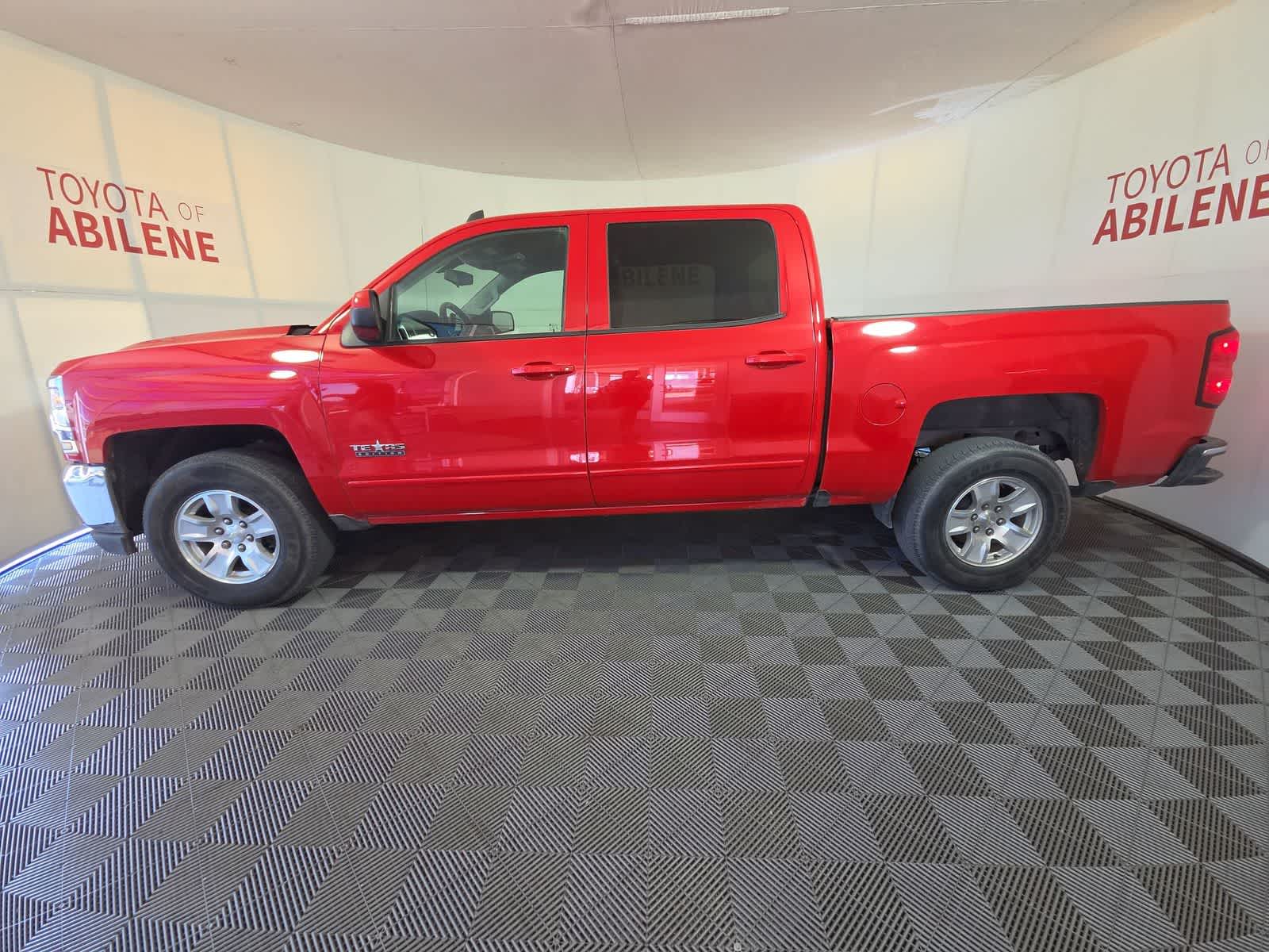 Thumbnail: 2018 Chevrolet Silverado 1500 - 2