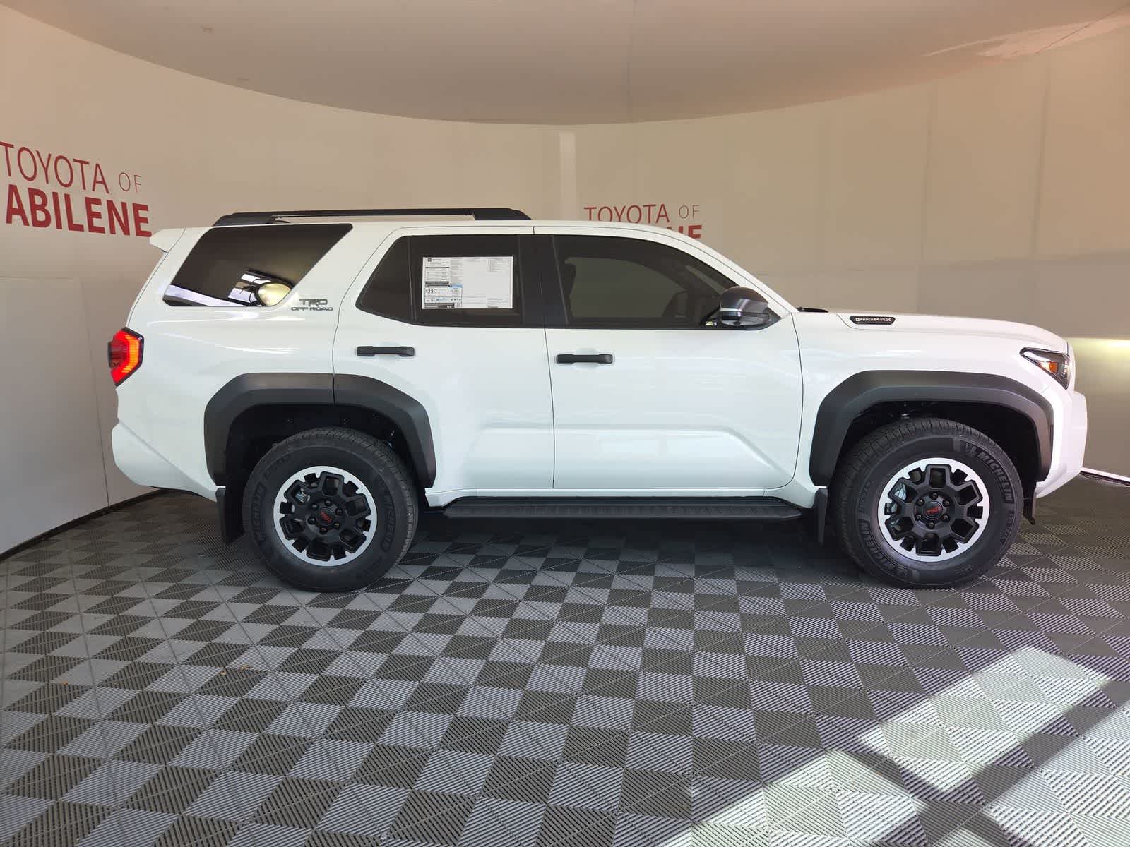 Thumbnail: 2026 Toyota 4Runner - 8