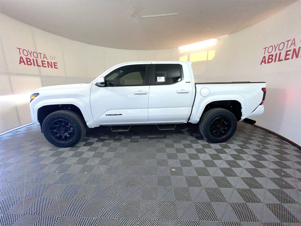 New 2026 Toyota Tacoma SR5 Truck