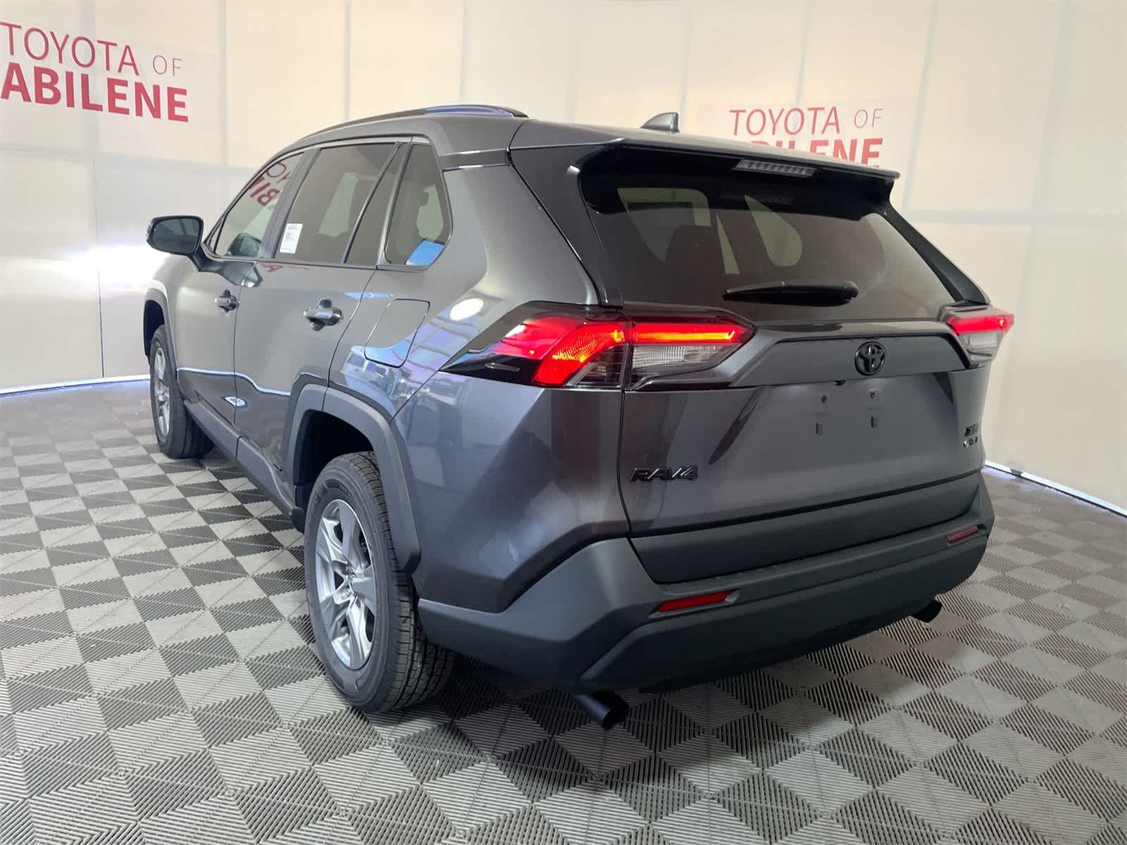 Thumbnail: 2025 Toyota RAV4 - 3