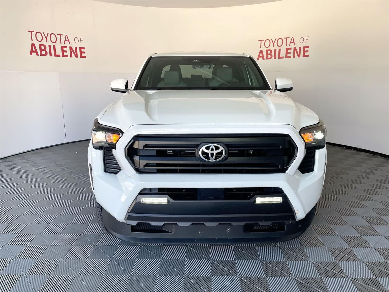 Thumbnail: 2025 Toyota Tacoma - 9