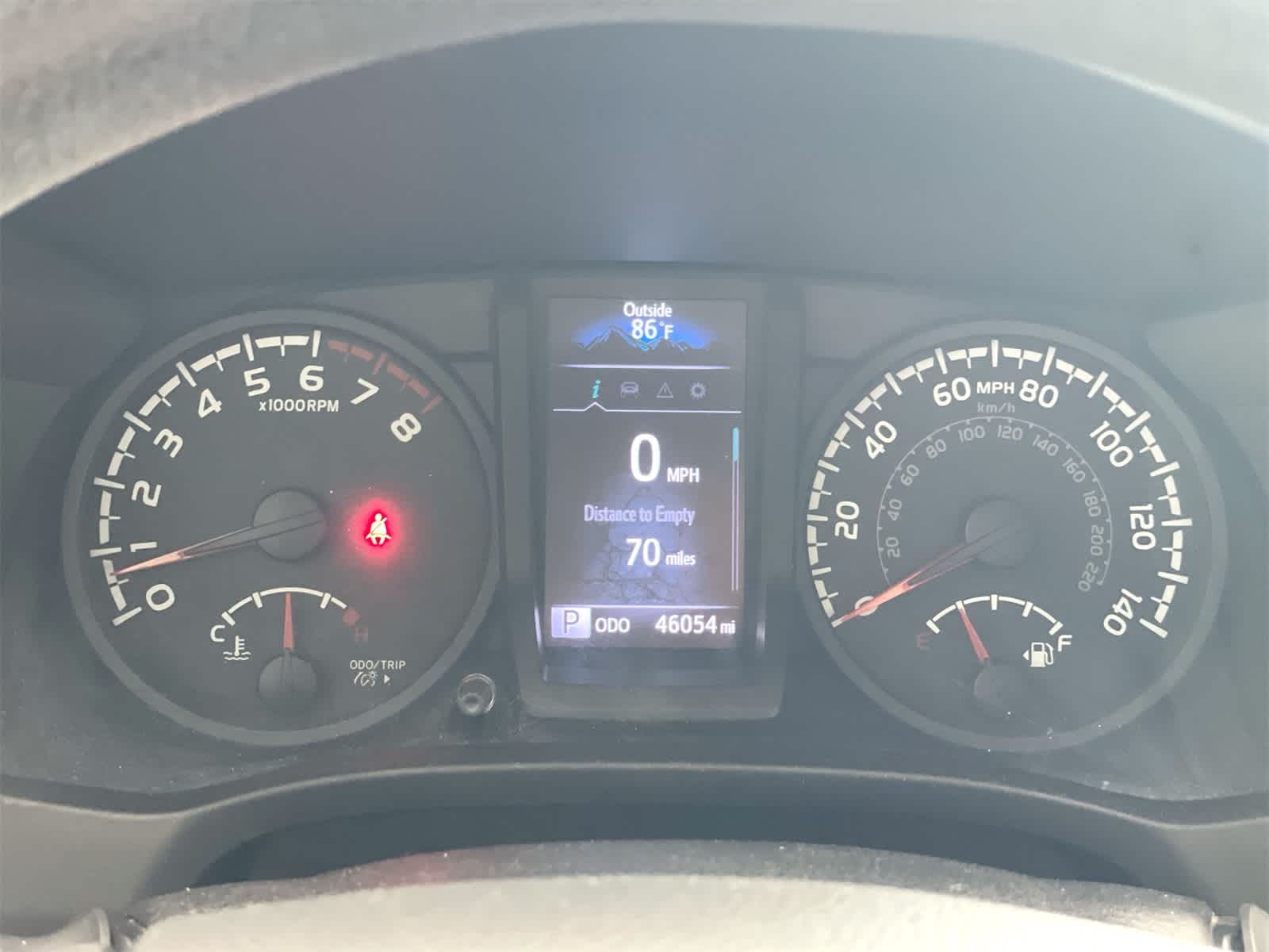 Thumbnail: 2018 Toyota Tacoma - 17