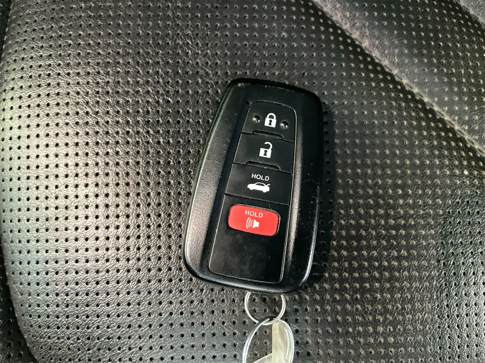 Thumbnail: 2020 Toyota Avalon - 28