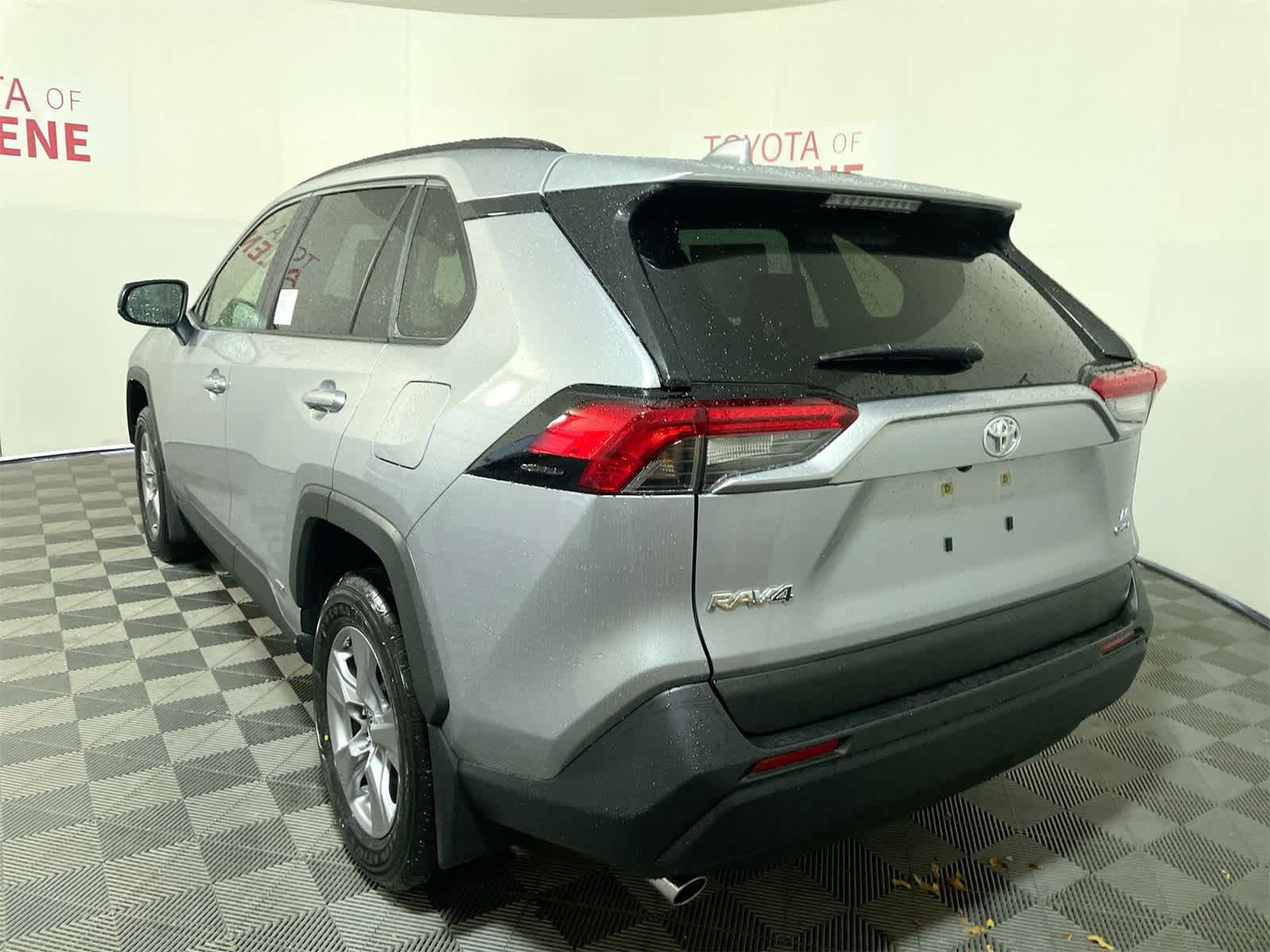 Thumbnail: 2025 Toyota RAV4 - 3