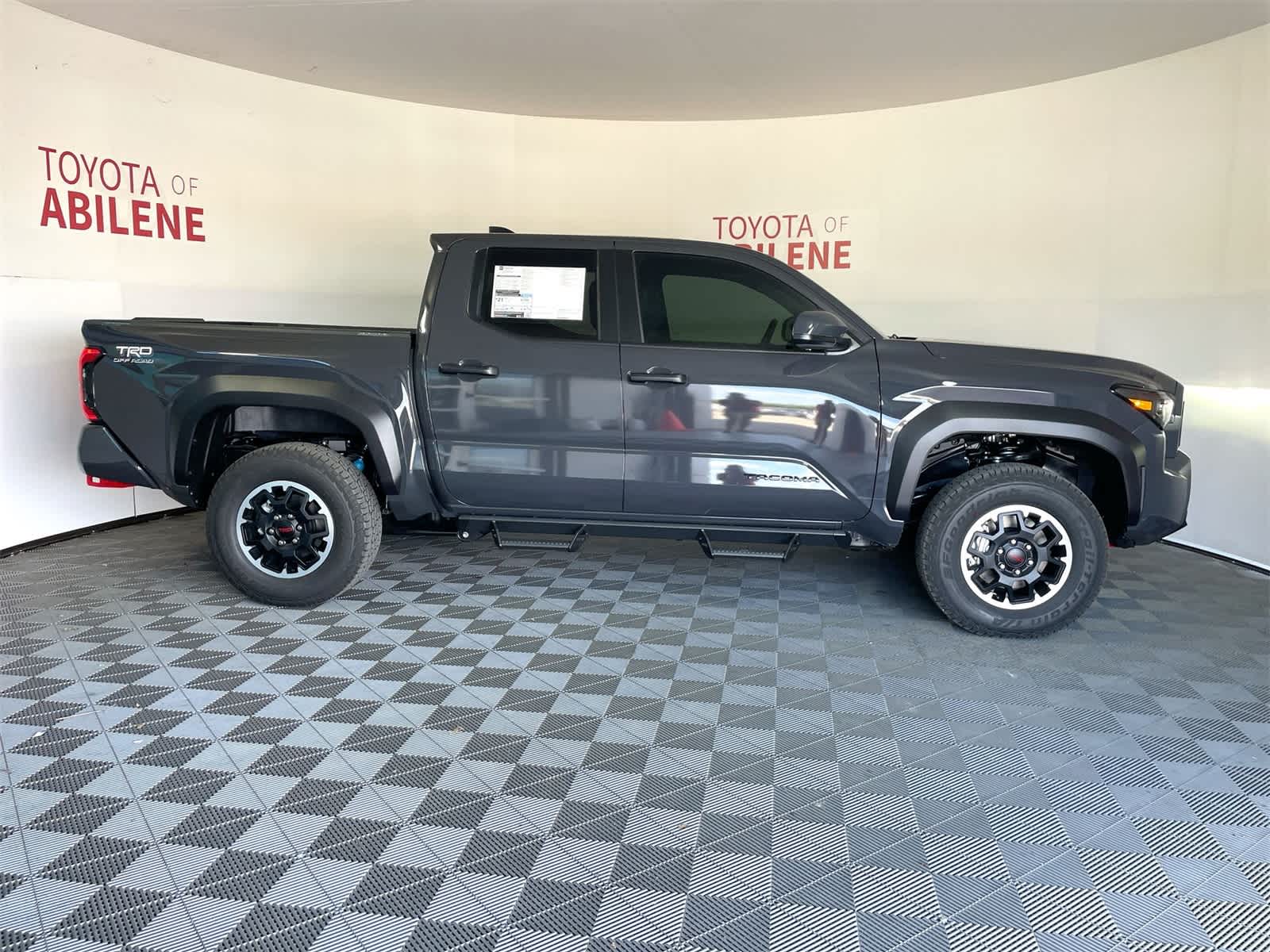 Thumbnail: 2025 Toyota Tacoma - 7