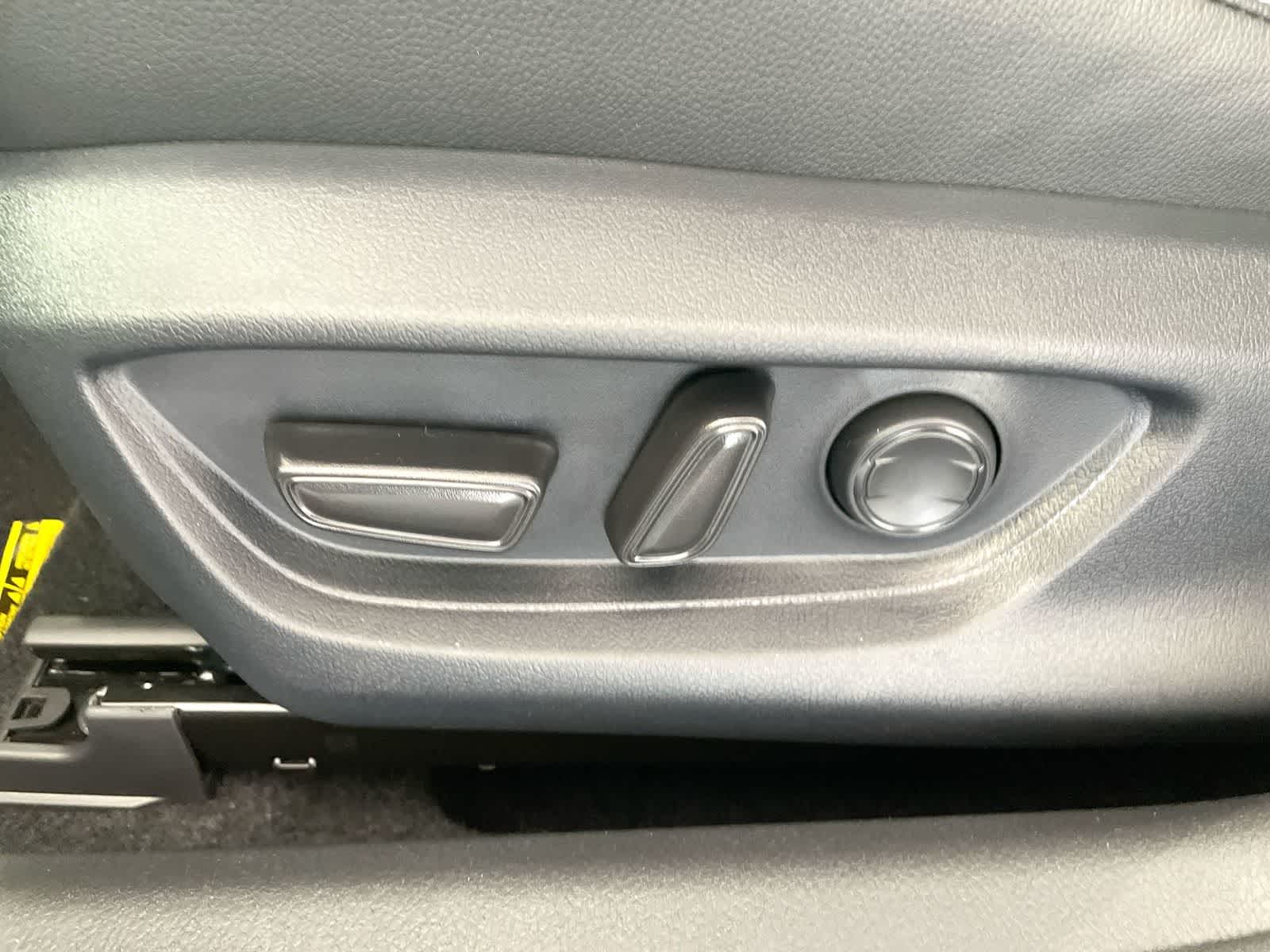 Thumbnail: 2026 Toyota Camry - 11