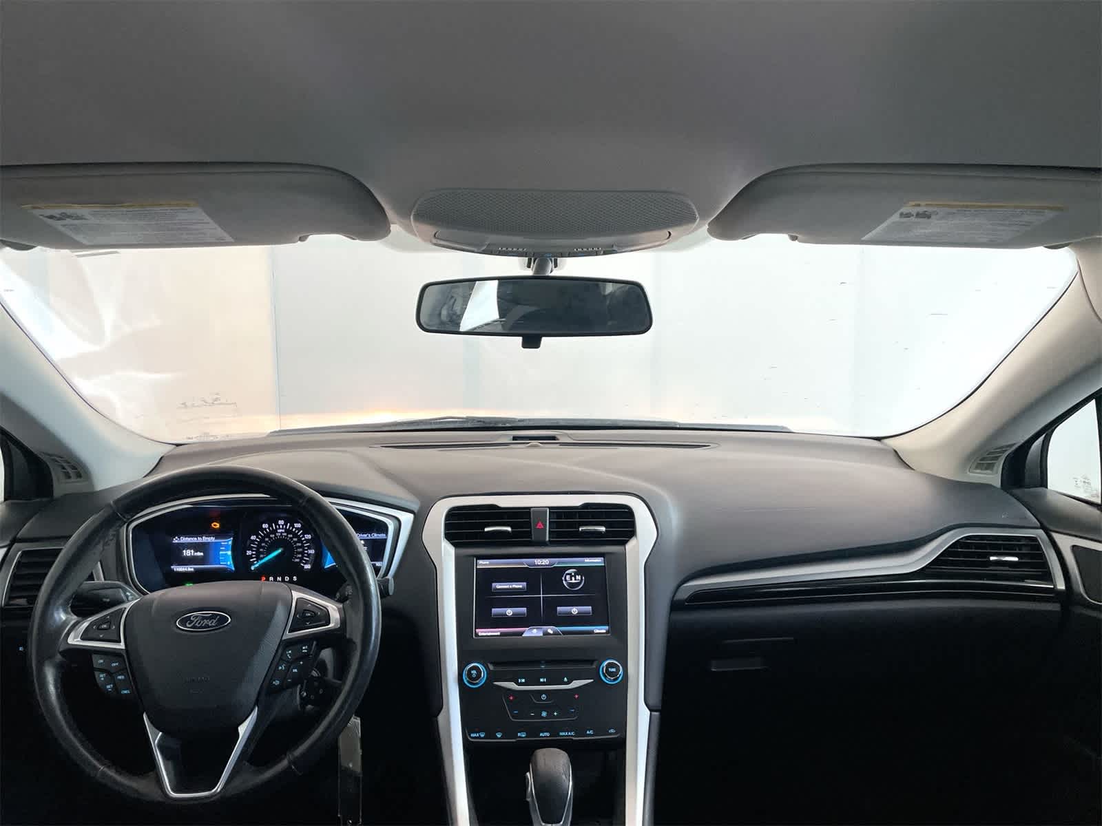 Thumbnail: 2015 Ford Fusion - 17