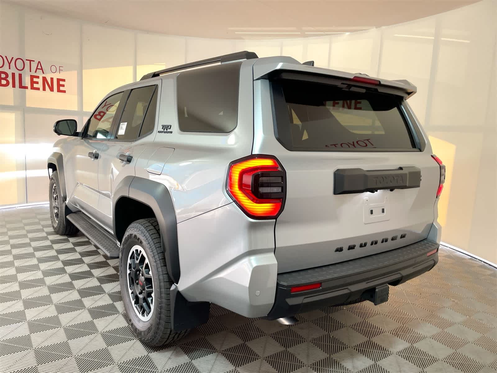 Thumbnail: 2025 Toyota 4Runner - 3