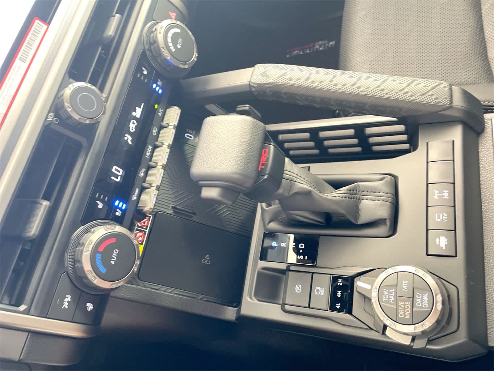 Thumbnail: 2025 Toyota 4Runner - 23