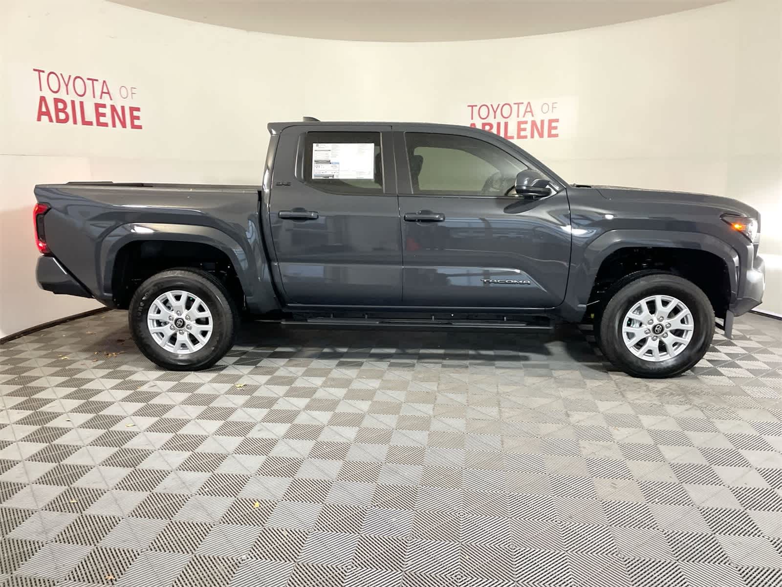 Thumbnail: 2025 Toyota Tacoma - 8