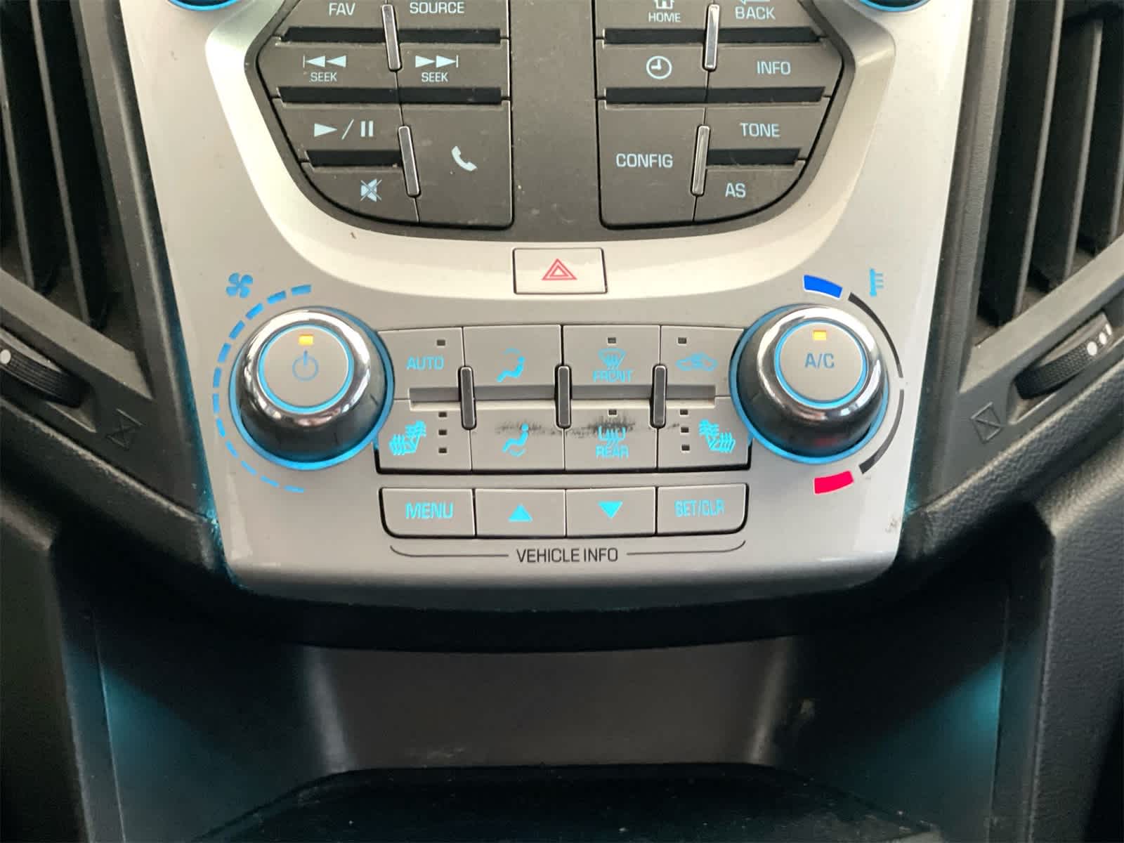 Thumbnail: 2016 Chevrolet Equinox - 22