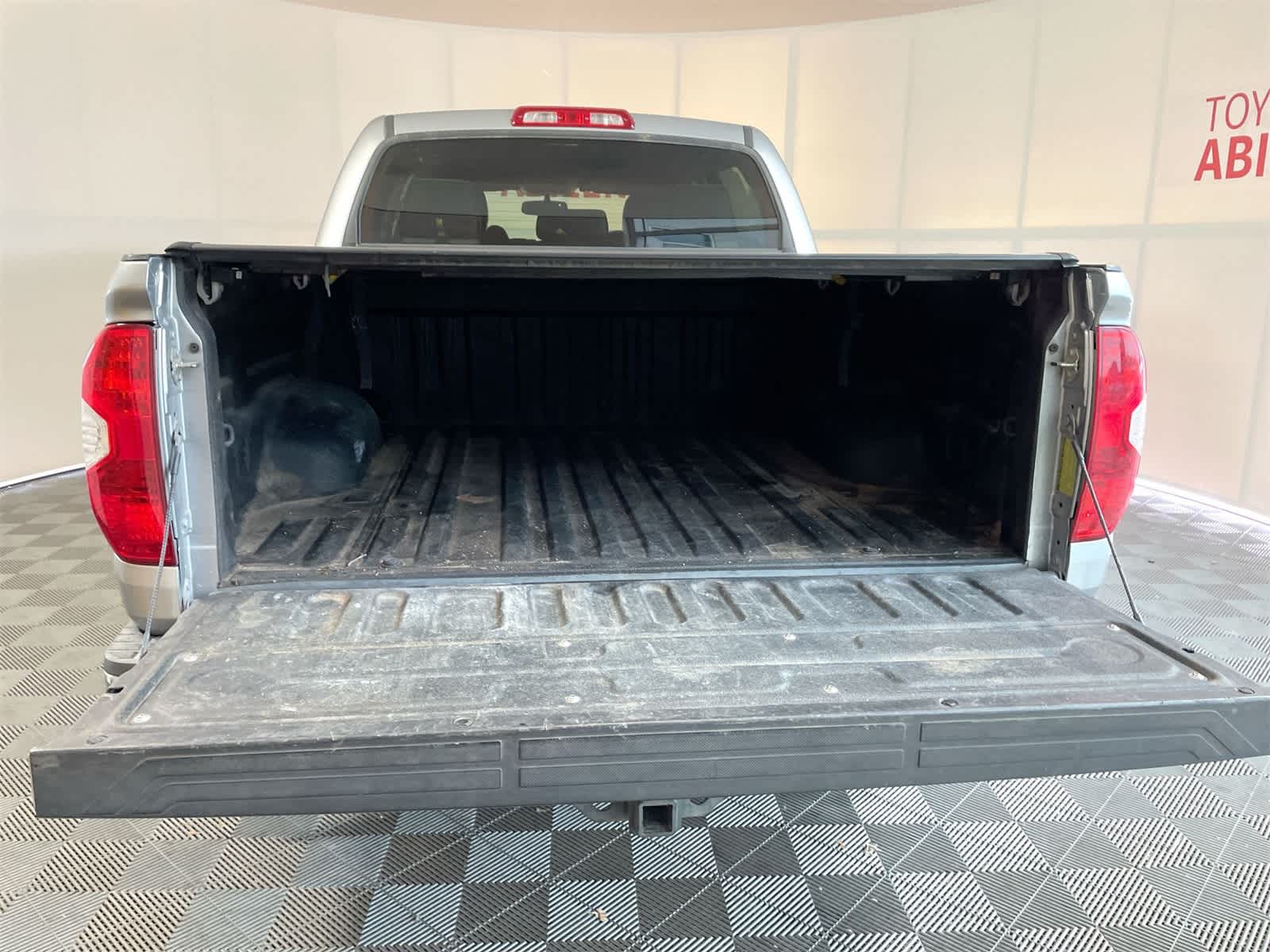 Thumbnail: 2016 Toyota Tundra - 5