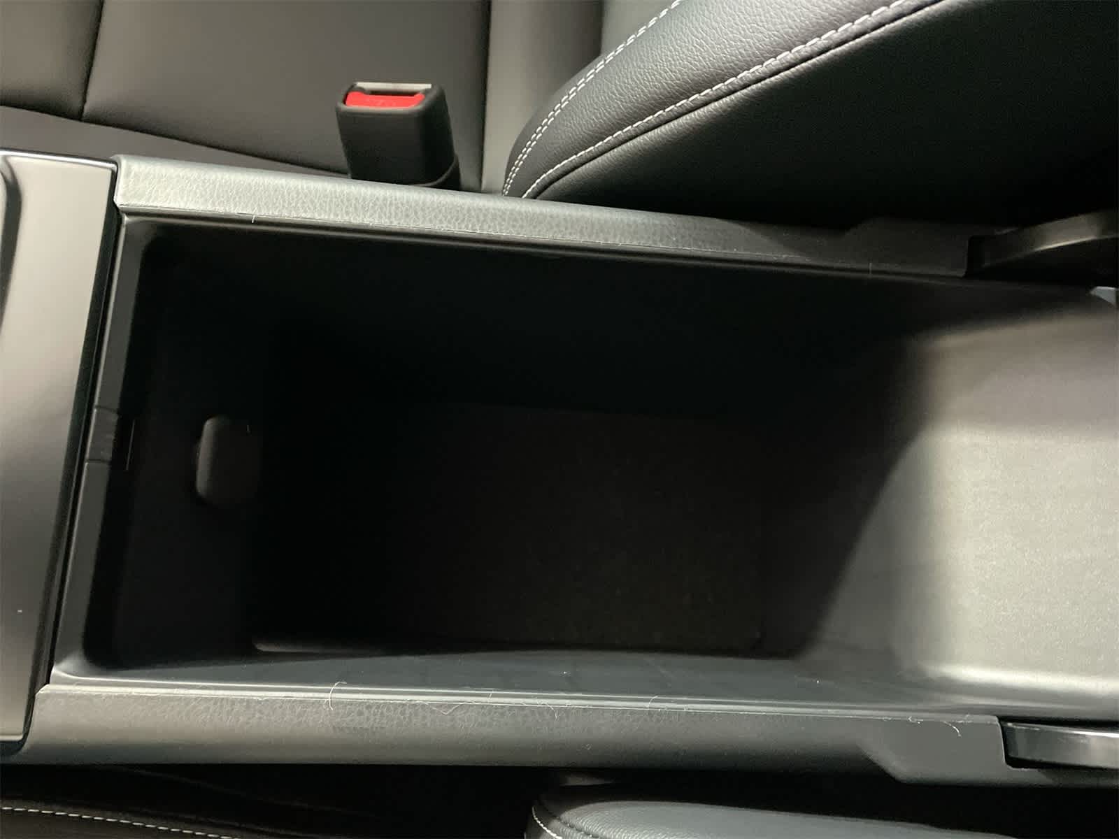 Thumbnail: 2025 Toyota Camry - 24