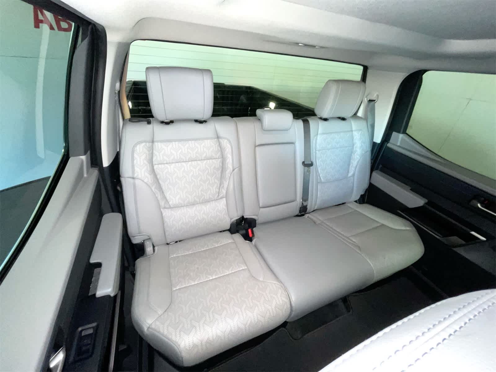 Thumbnail: 2024 Toyota Tundra - 14