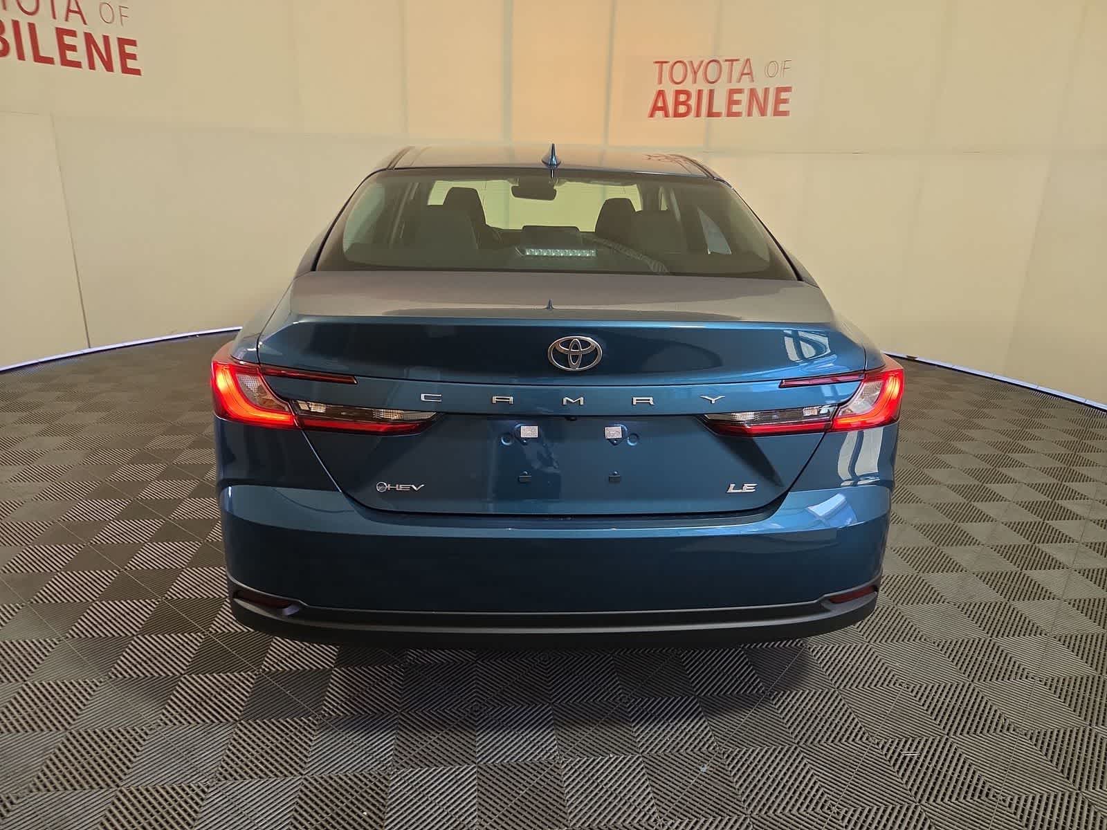Thumbnail: 2026 Toyota Camry - 3