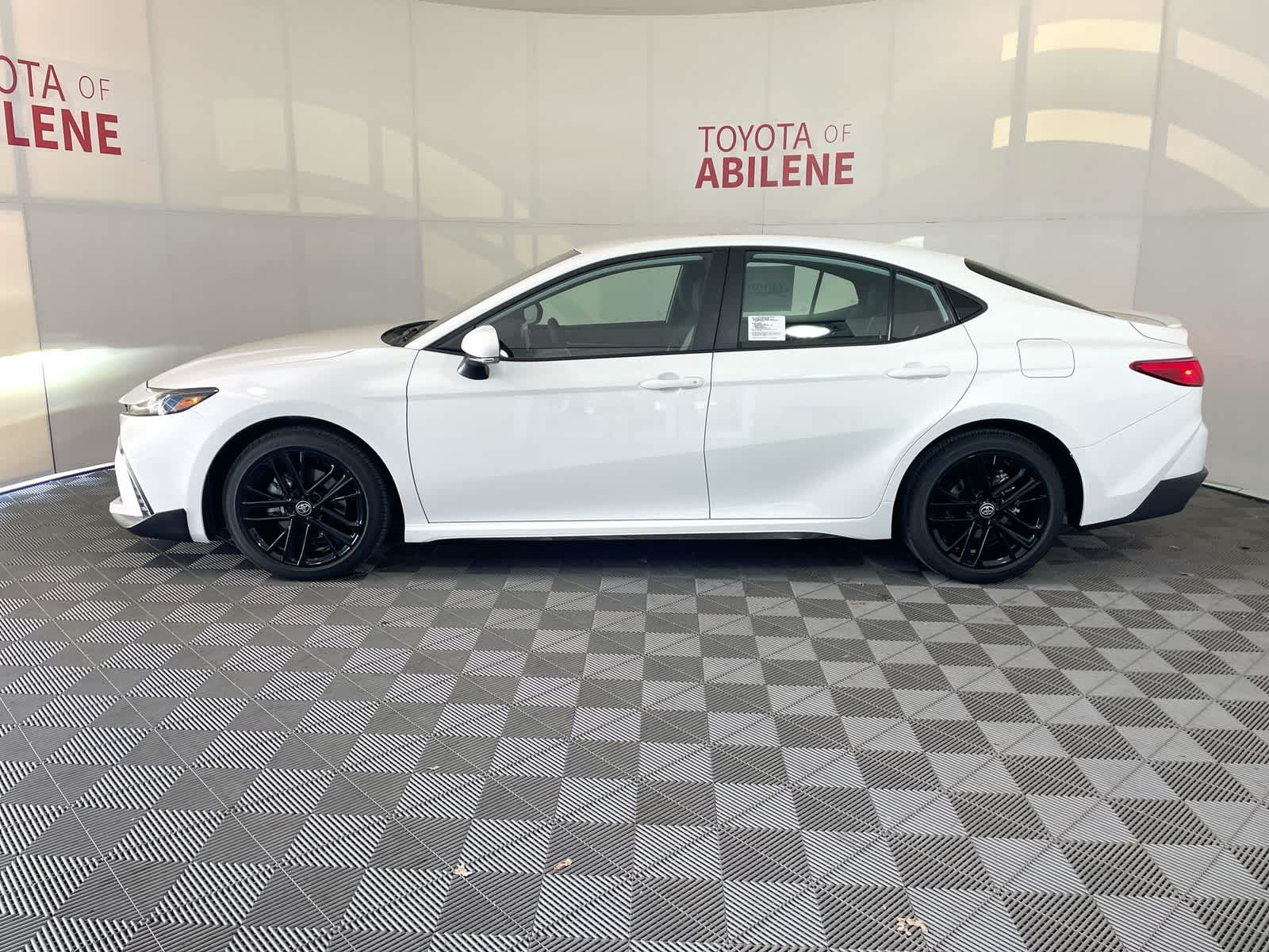 Thumbnail: 2026 Toyota Camry - 2