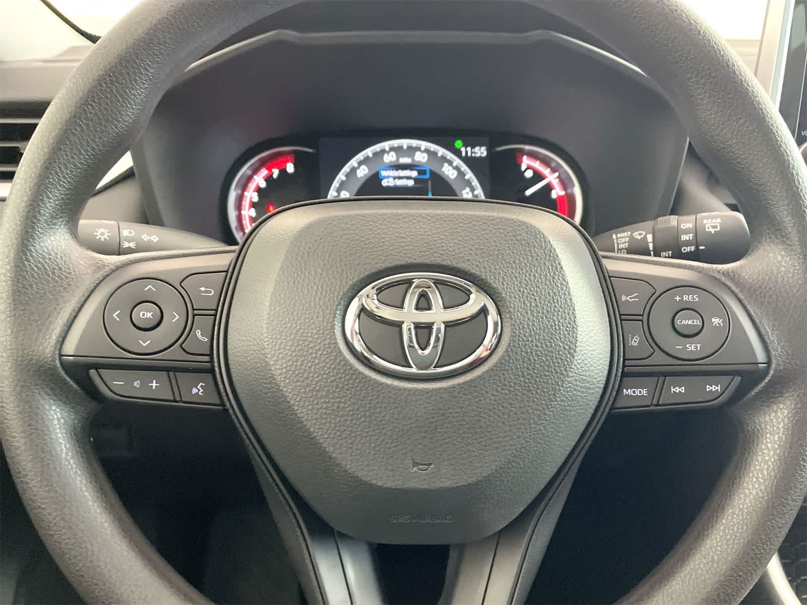 Thumbnail: 2025 Toyota RAV4 - 18