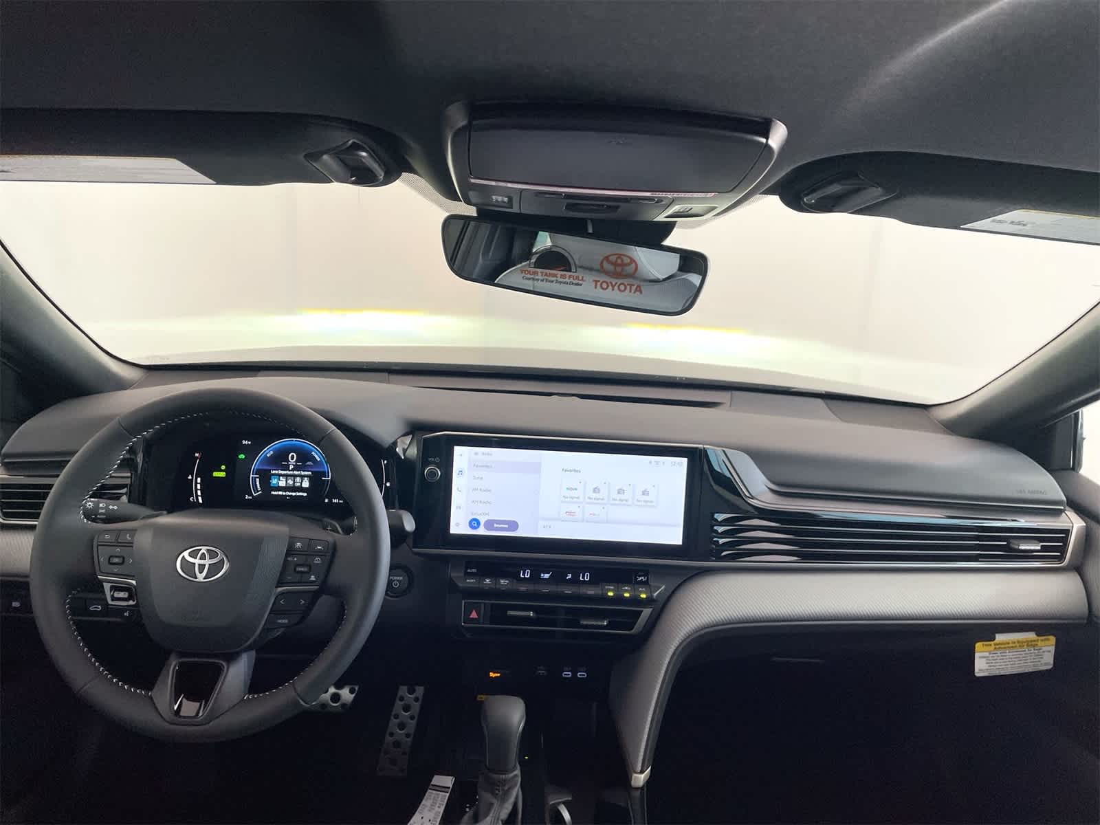 Thumbnail: 2025 Toyota Camry - 17