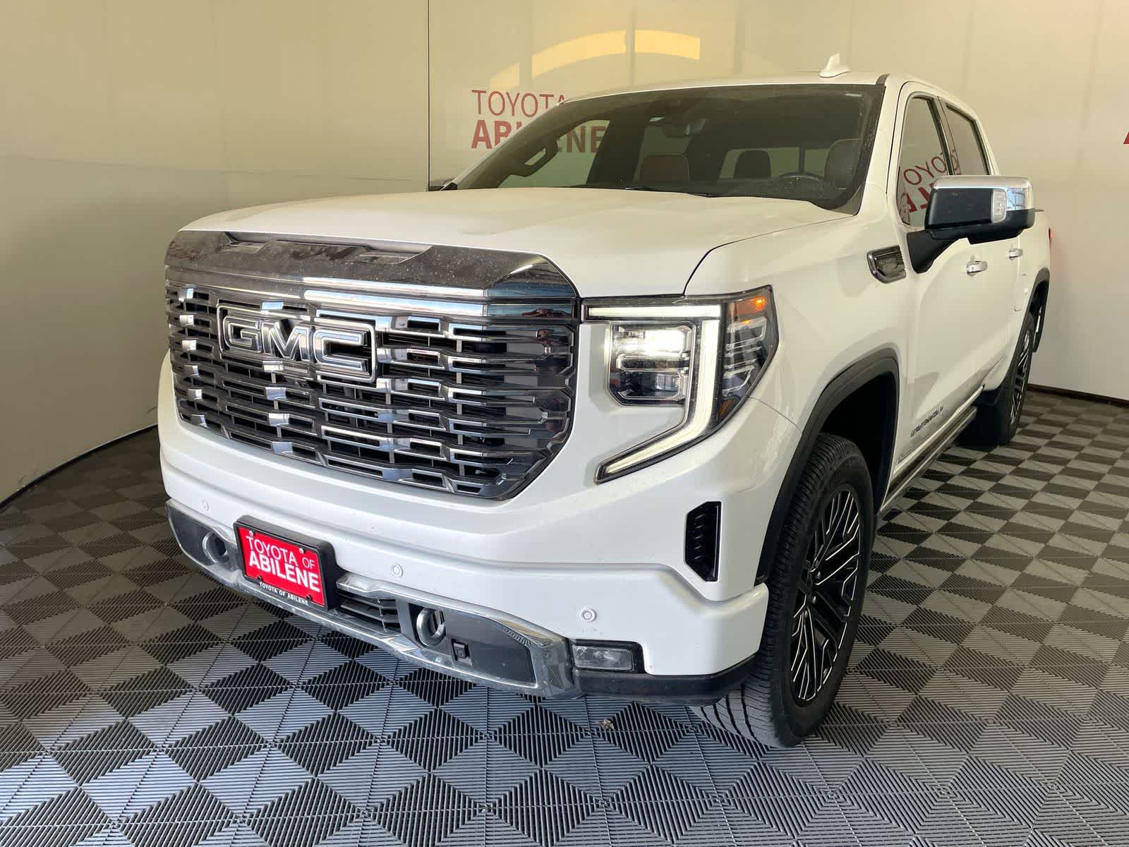 Thumbnail: 2022 GMC Sierra 1500 - 1