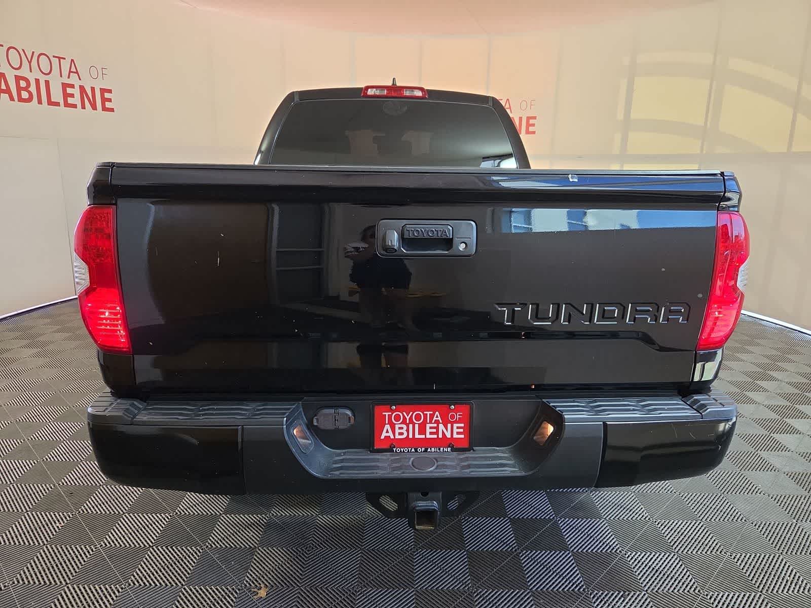 Thumbnail: 2020 Toyota Tundra - 3