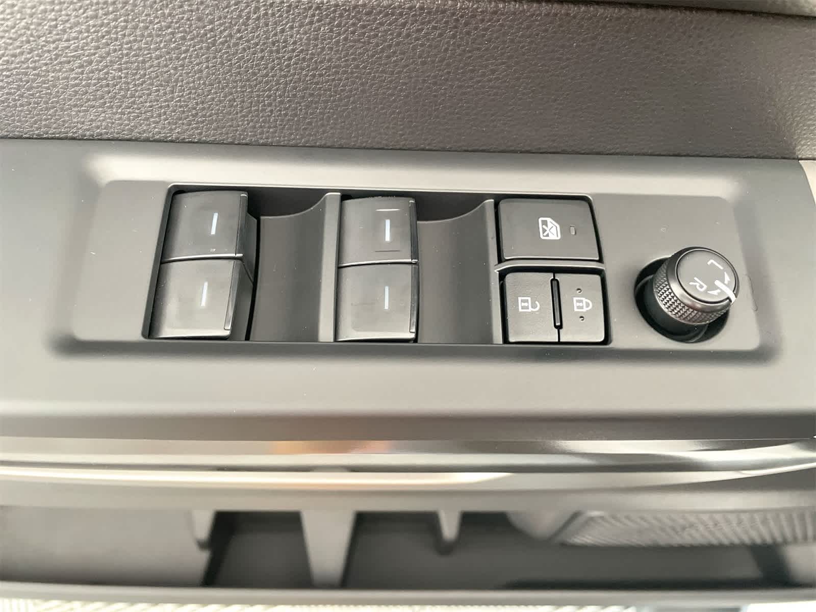 2025 Toyota Tundra SR5 12