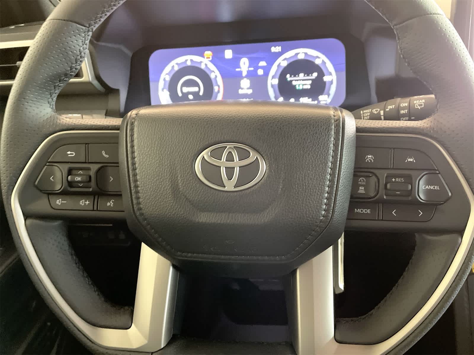 Thumbnail: 2025 Toyota 4Runner - 18