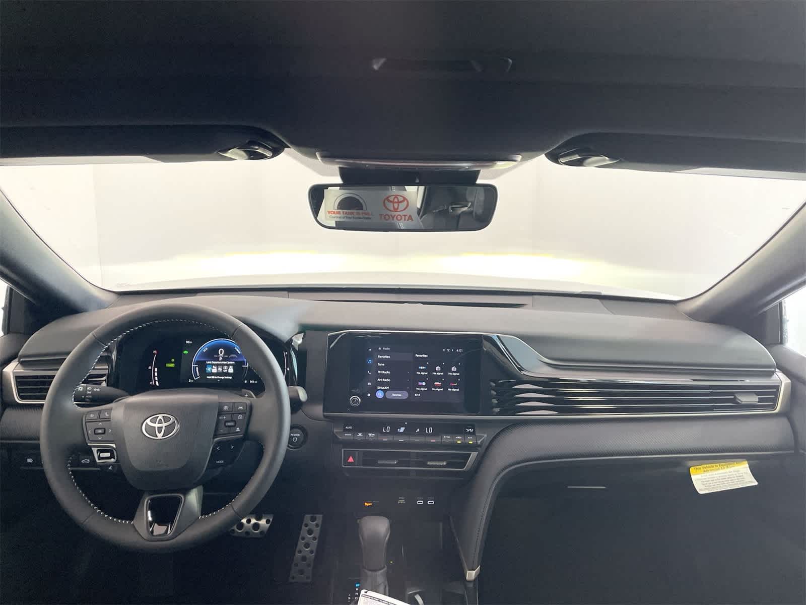 Thumbnail: 2025 Toyota Camry - 17
