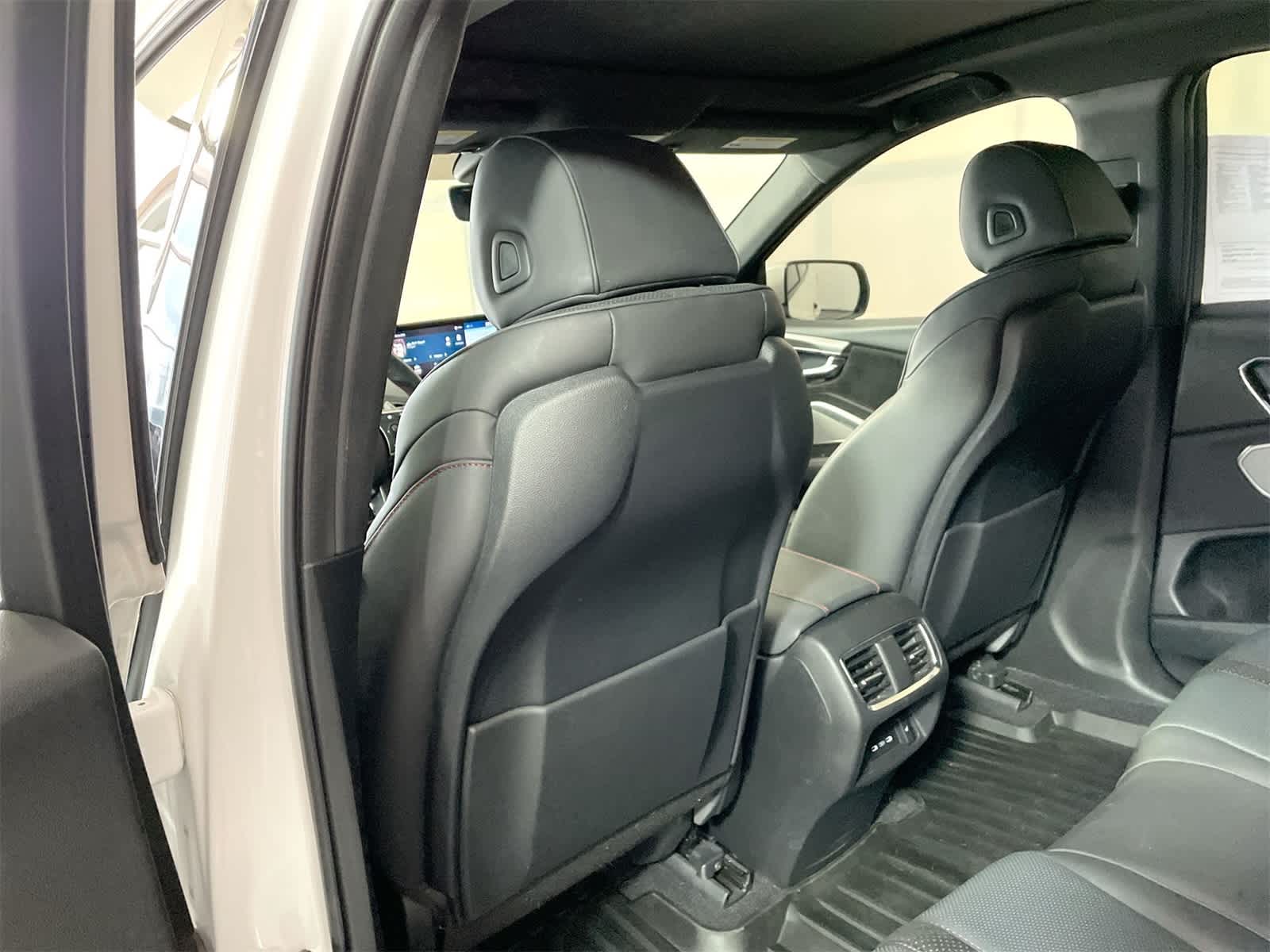 Thumbnail: 2023 Acura RDX - 13