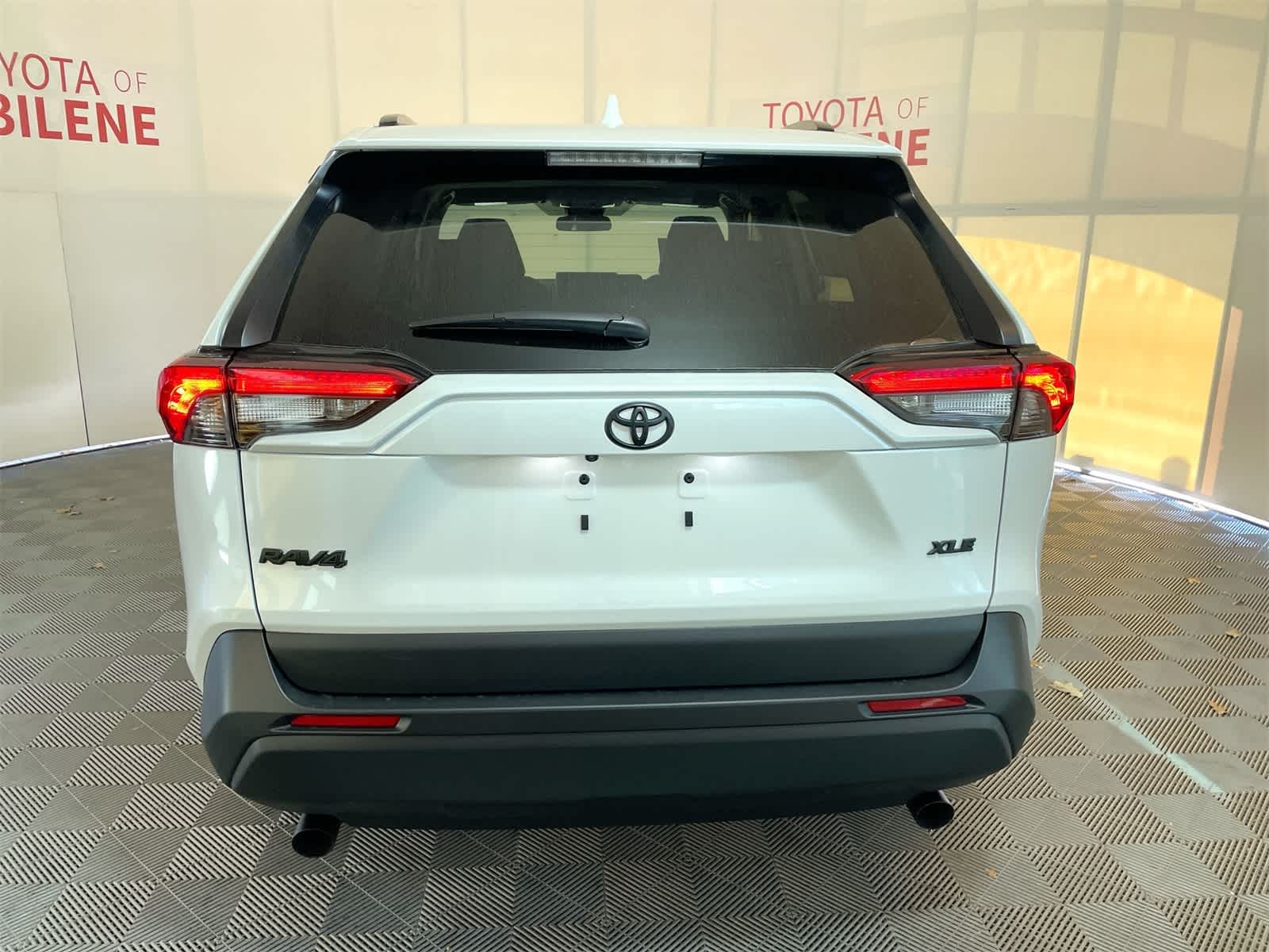 Thumbnail: 2025 Toyota RAV4 - 4