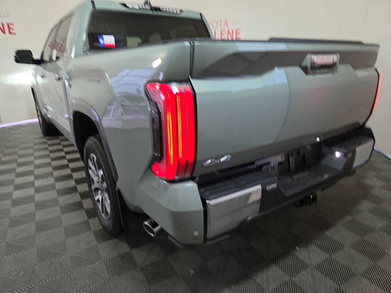 Thumbnail: 2026 Toyota Tundra - 3