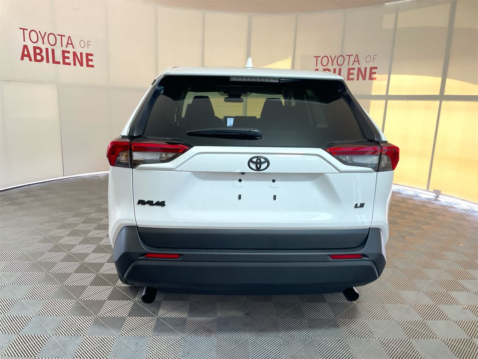 Thumbnail: 2025 Toyota RAV4 - 4