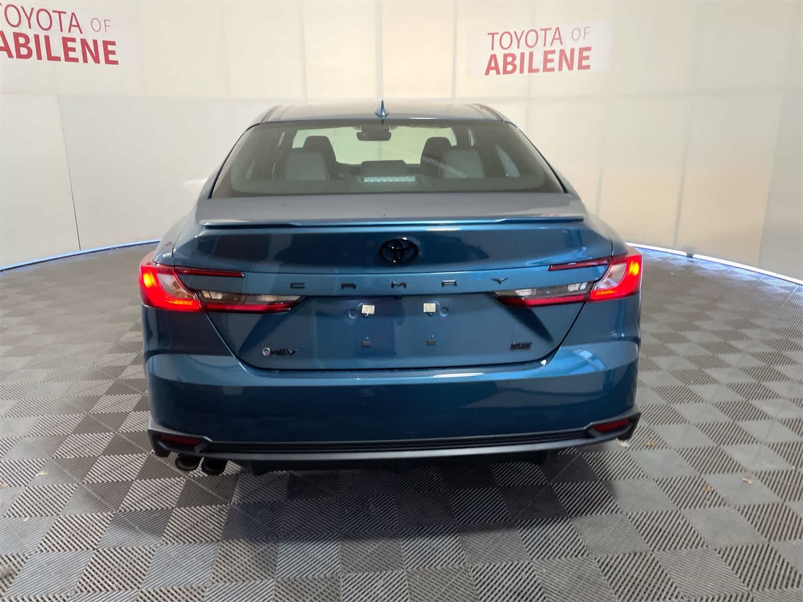 Thumbnail: 2026 Toyota Camry - 4