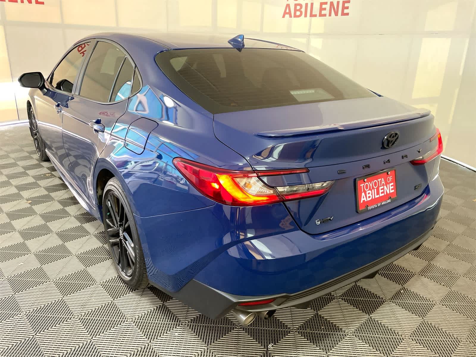 Thumbnail: 2025 Toyota Camry - 2