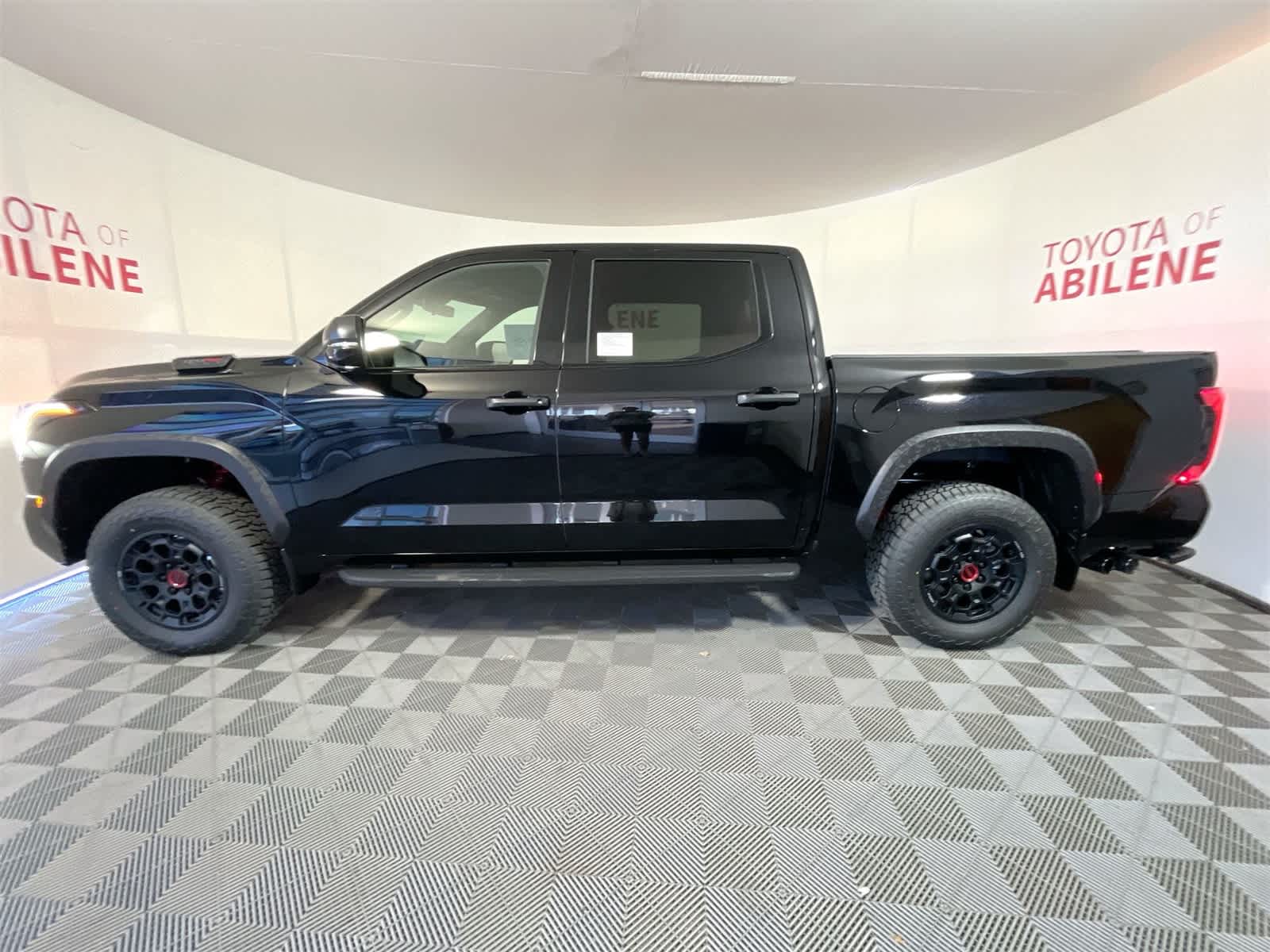 Thumbnail: 2026 Toyota Tundra - 2