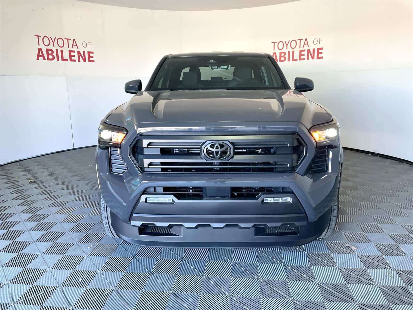 Thumbnail: 2025 Toyota Tacoma - 9