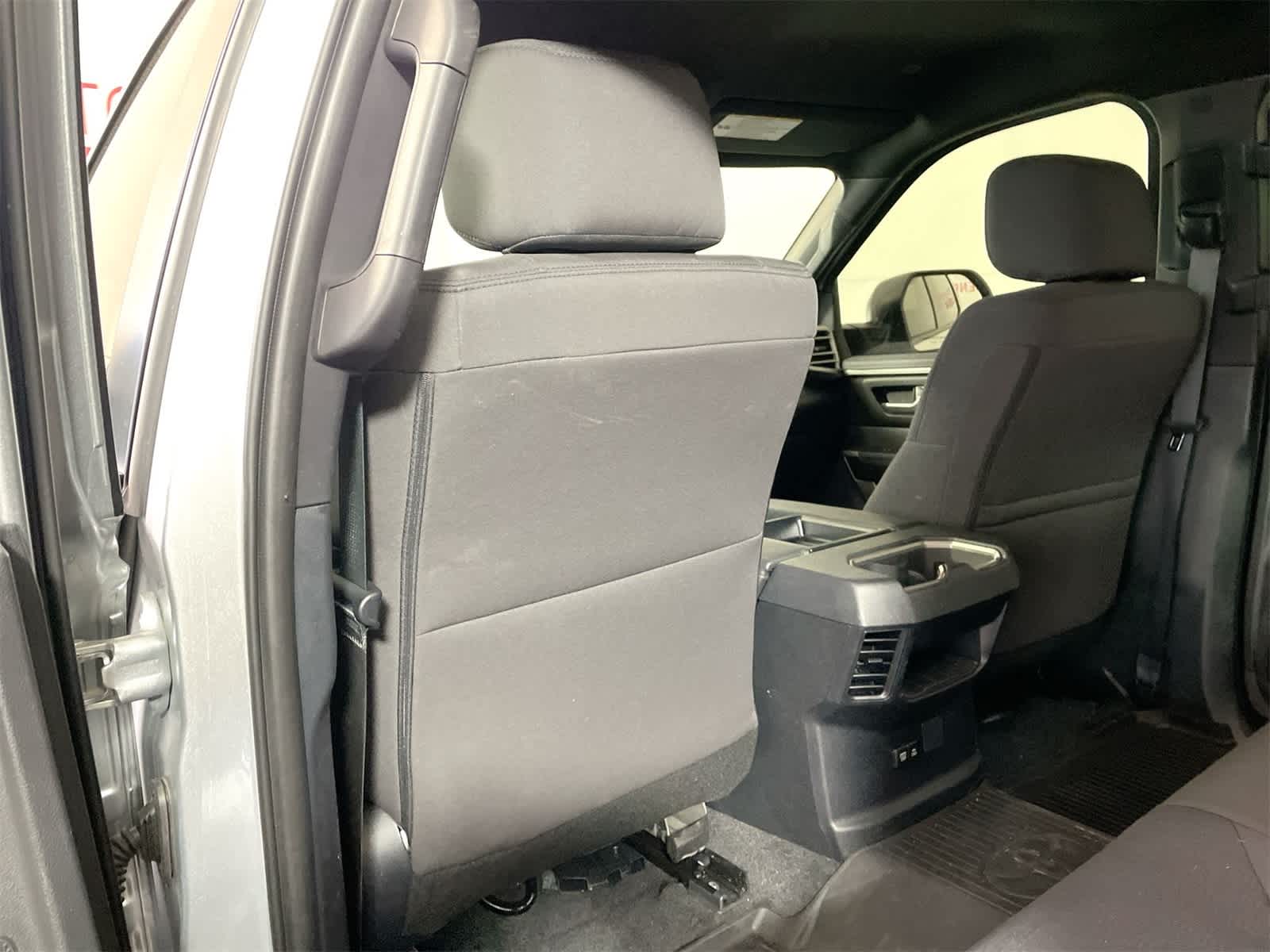 Thumbnail: 2025 Toyota Tundra - 13