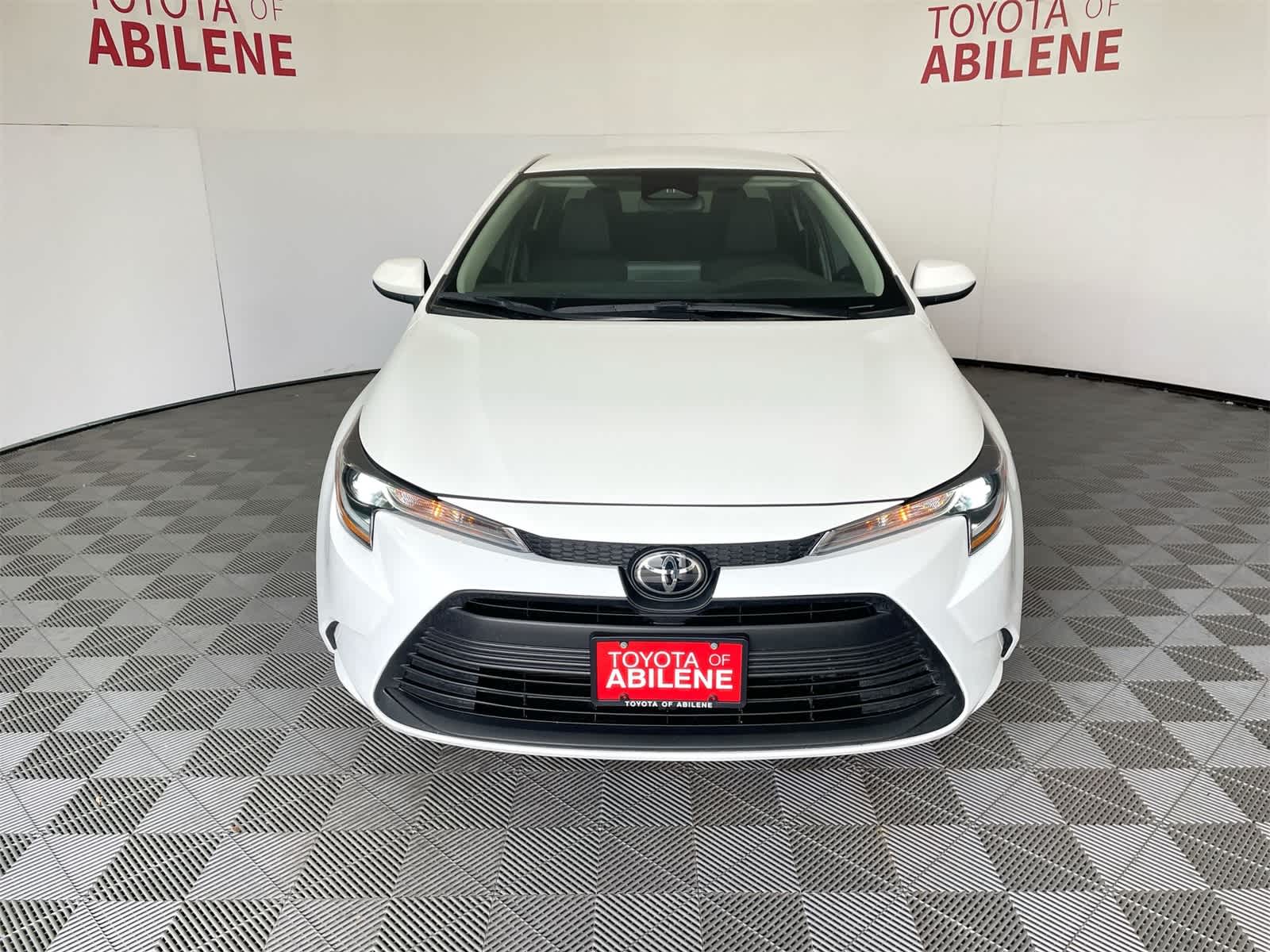 Thumbnail: 2024 Toyota Corolla - 9