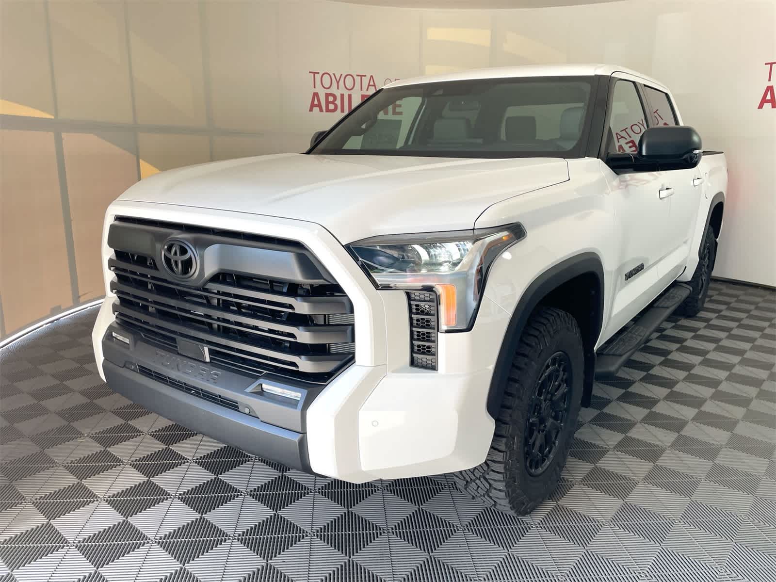 Thumbnail: 2026 Toyota Tundra - 1