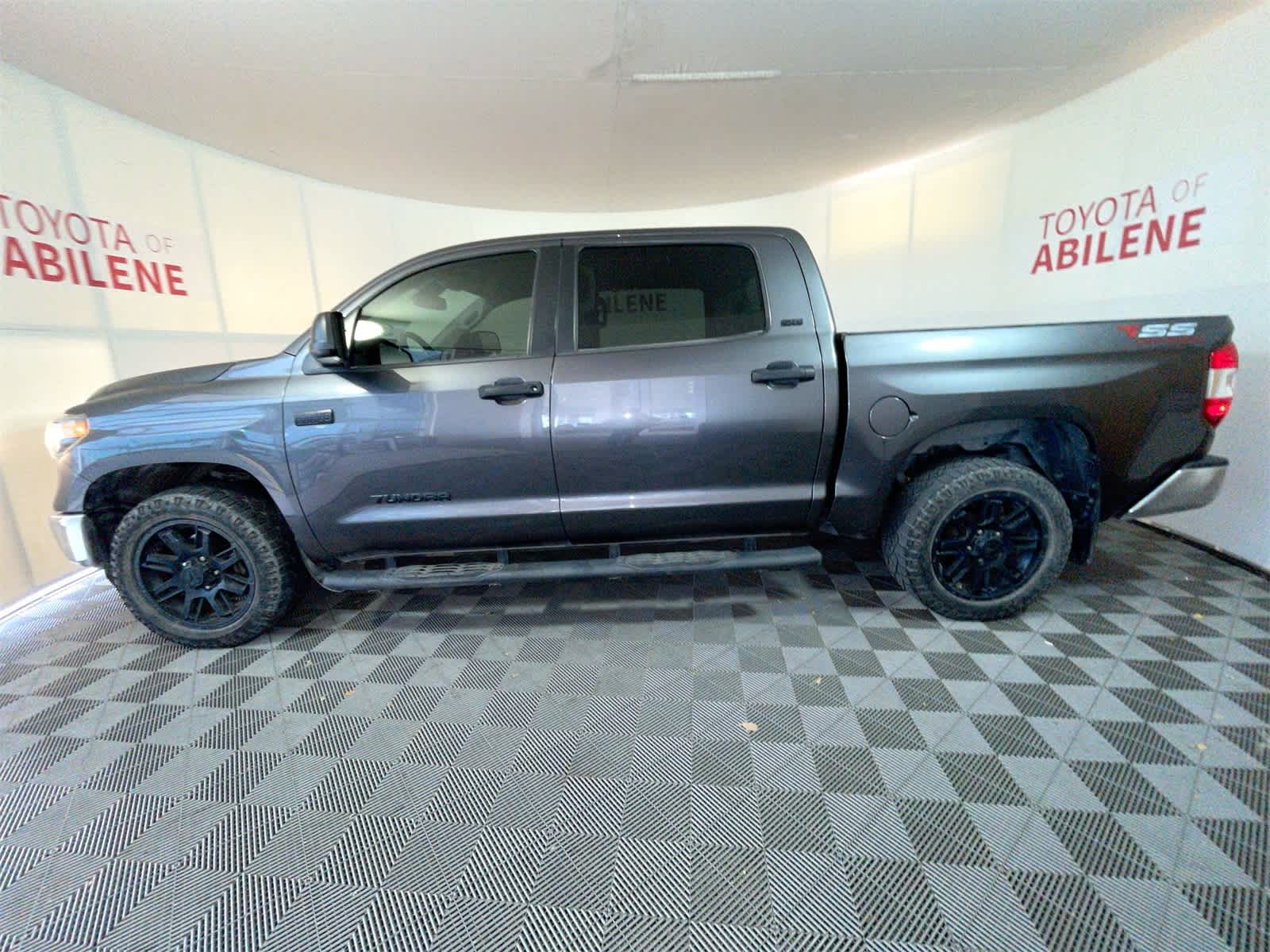 Thumbnail: 2021 Toyota Tundra - 2