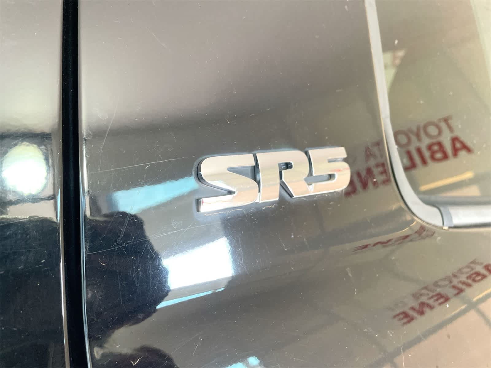 Thumbnail: 2015 Toyota Tundra - 6