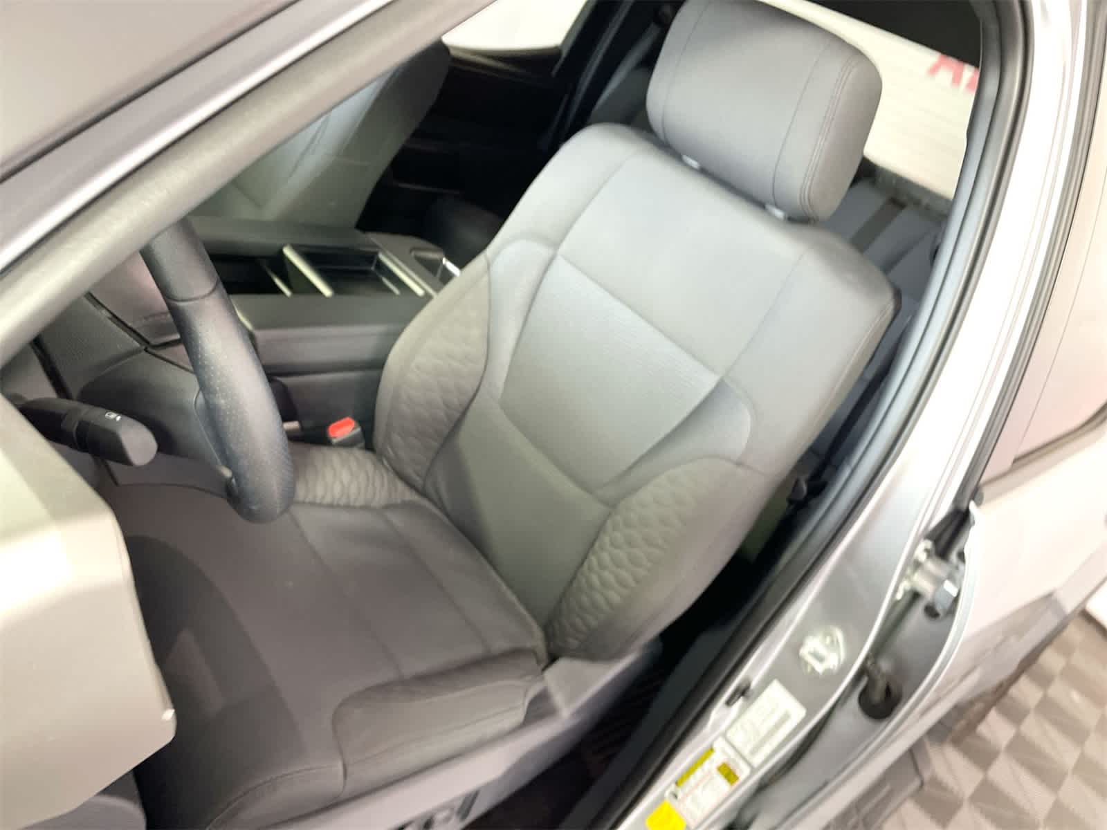 Thumbnail: 2025 Toyota Tundra - 10