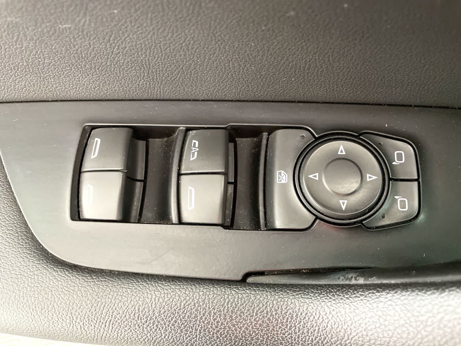 Thumbnail: 2019 Chevrolet Blazer - 12