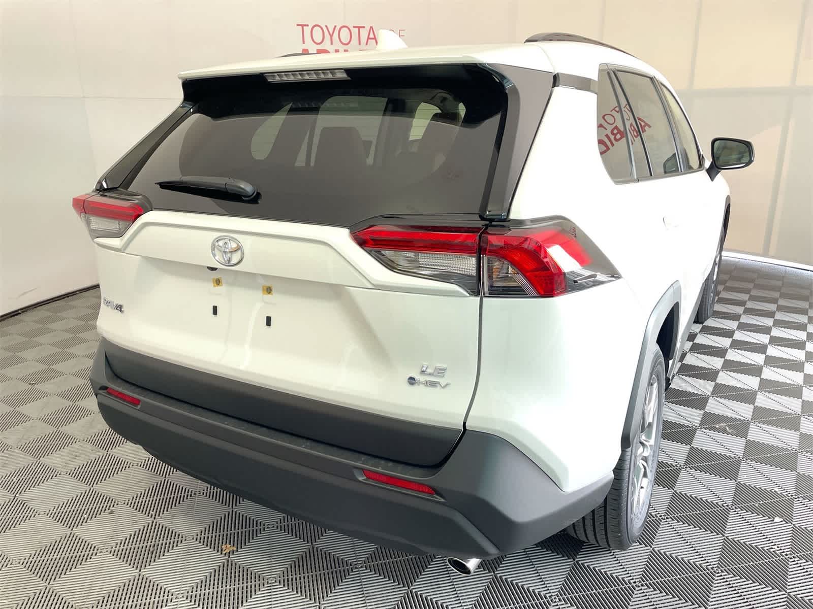 Thumbnail: 2025 Toyota RAV4 - 7