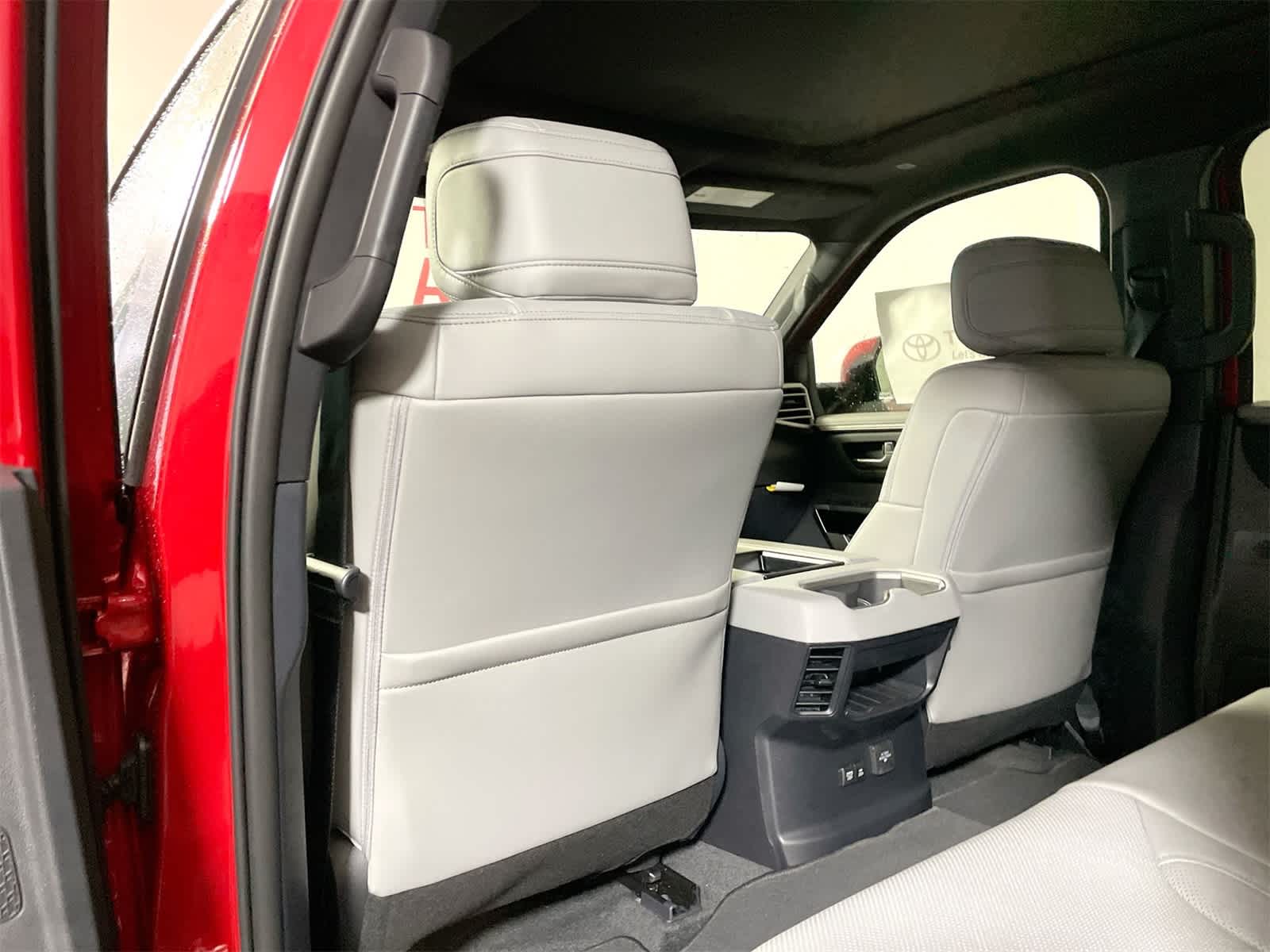 2025 Toyota Tundra Limited 13