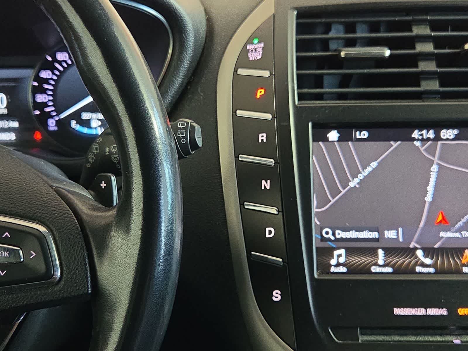 Thumbnail: 2019 Lincoln MKC - 21