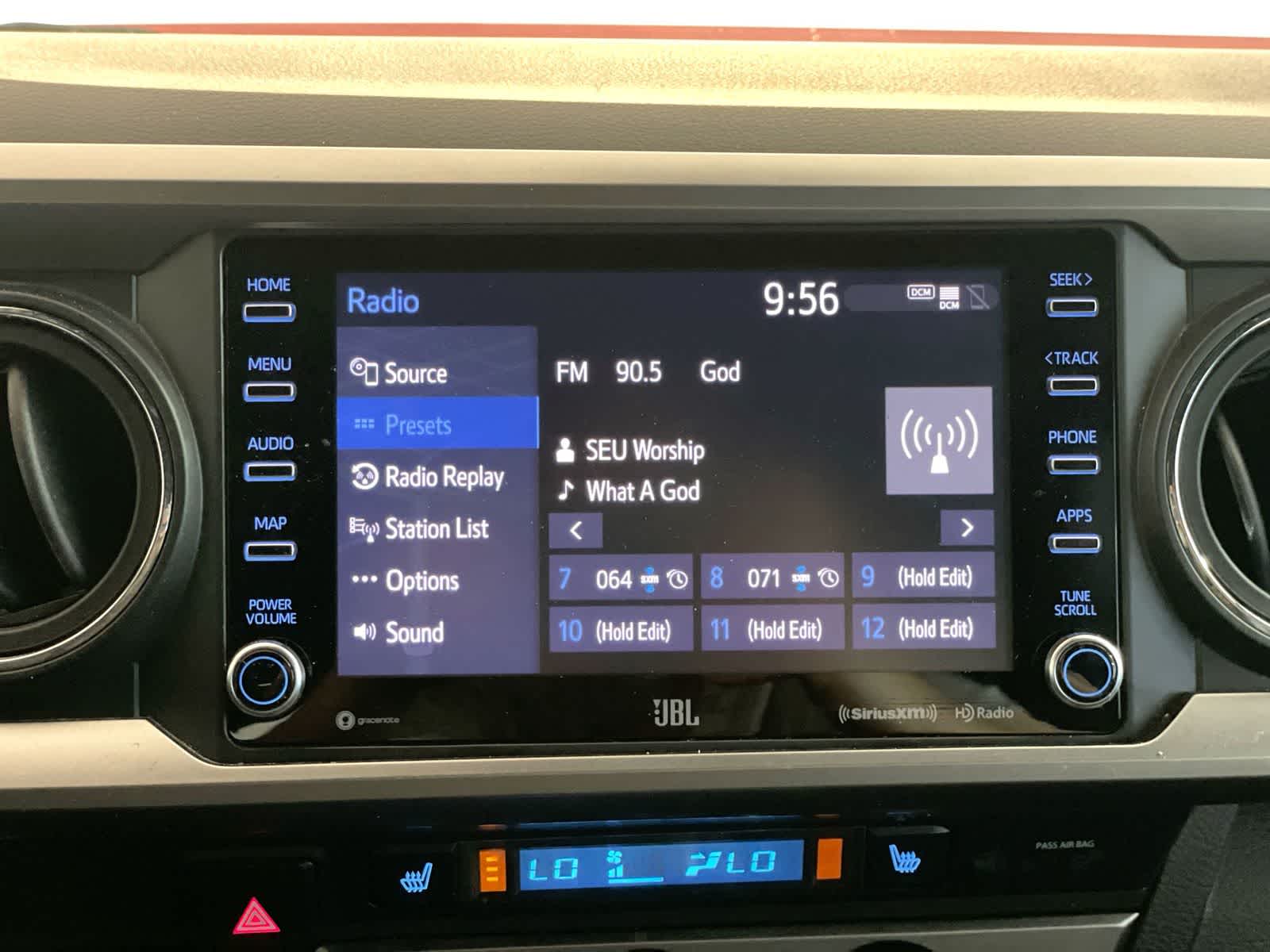 Thumbnail: 2023 Toyota Tacoma - 19