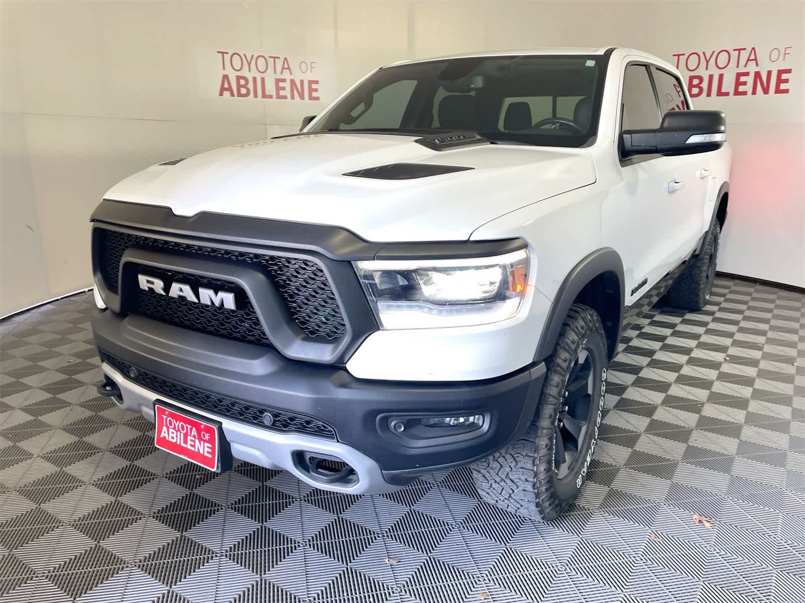 Thumbnail: 2019 RAM 1500 - 1
