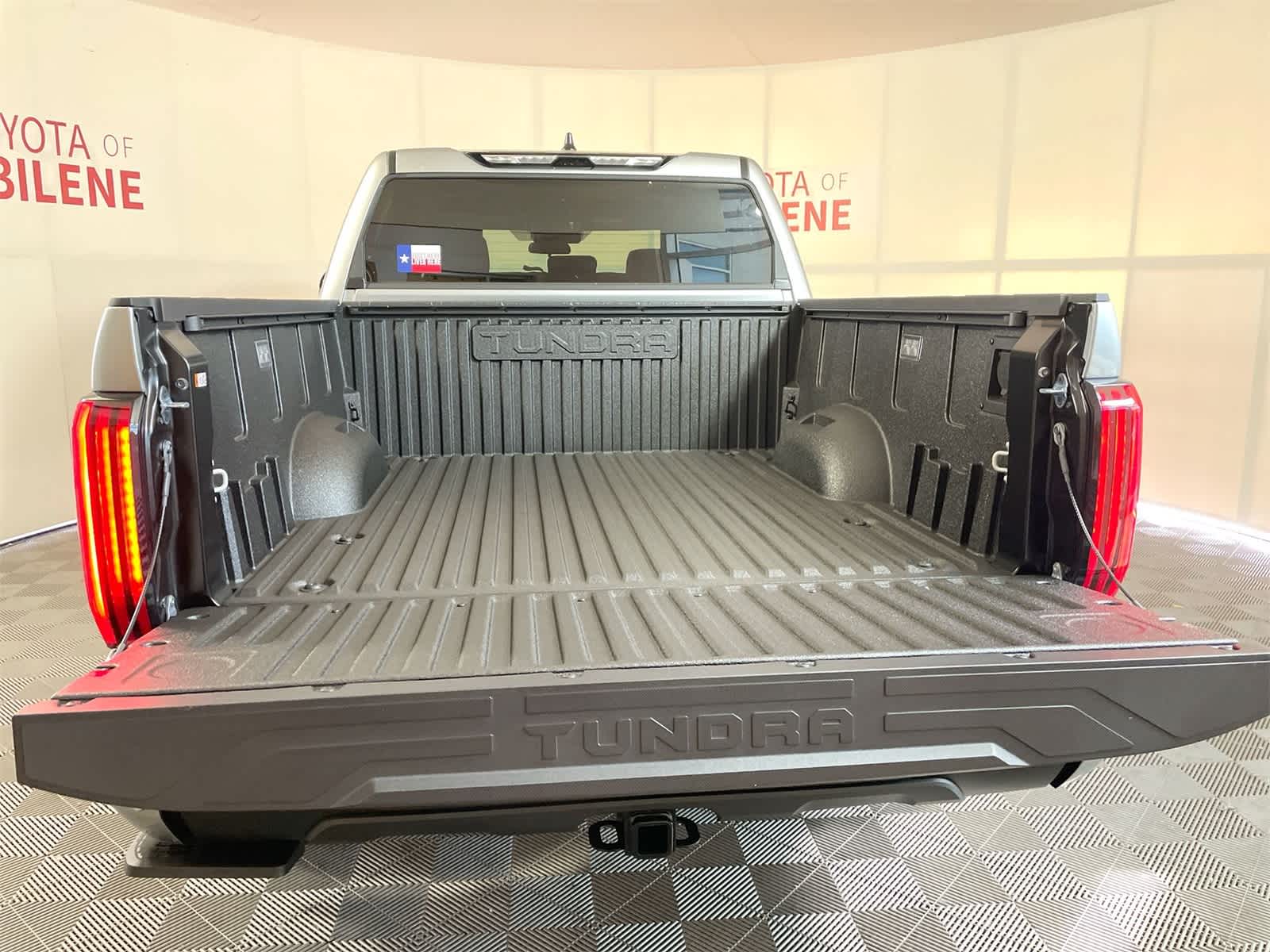 Thumbnail: 2026 Toyota Tundra - 5
