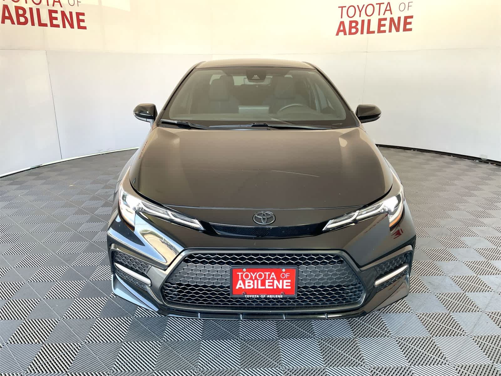Thumbnail: 2022 Toyota Corolla - 9